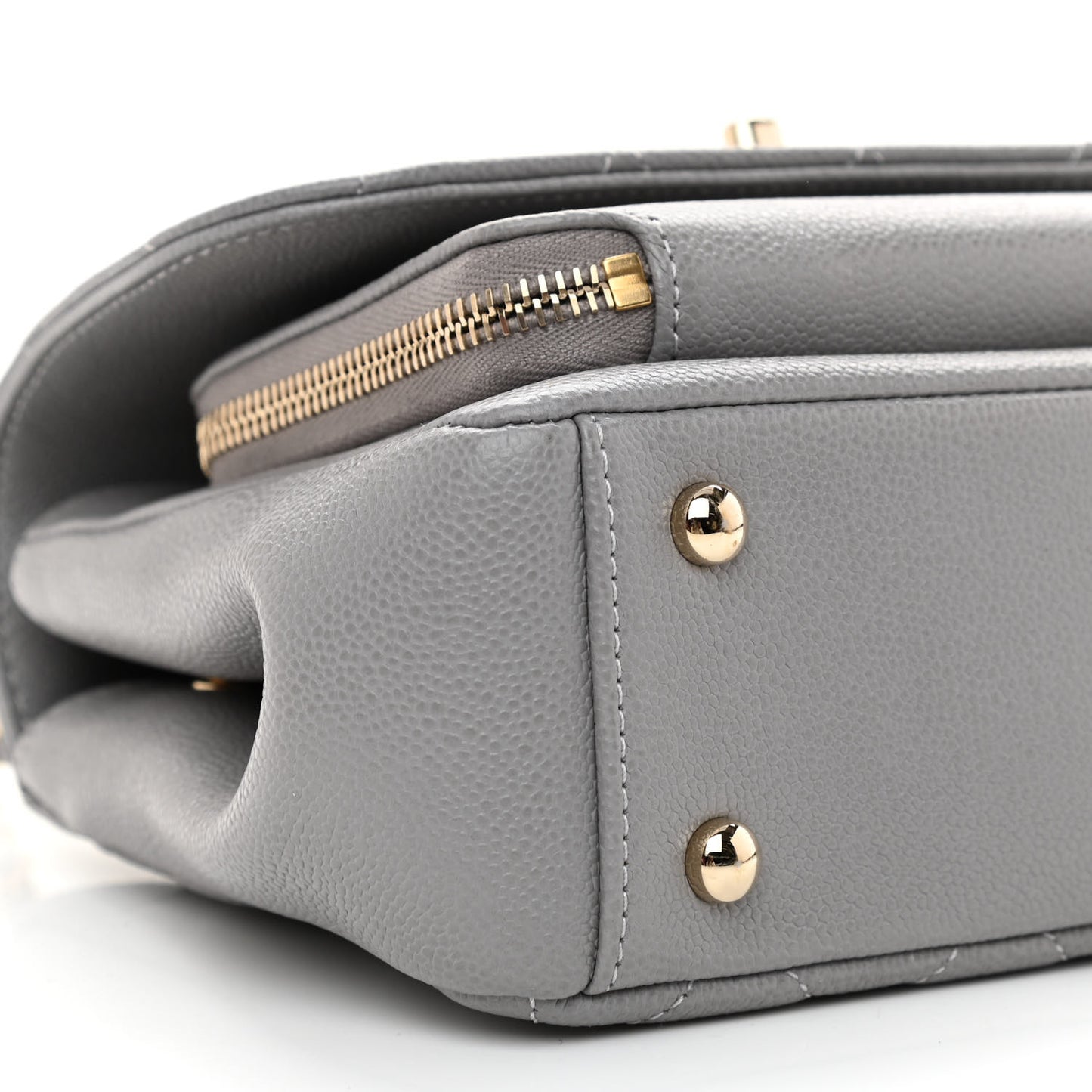 Caviar Quilted Small Business Affinity Flap Grey