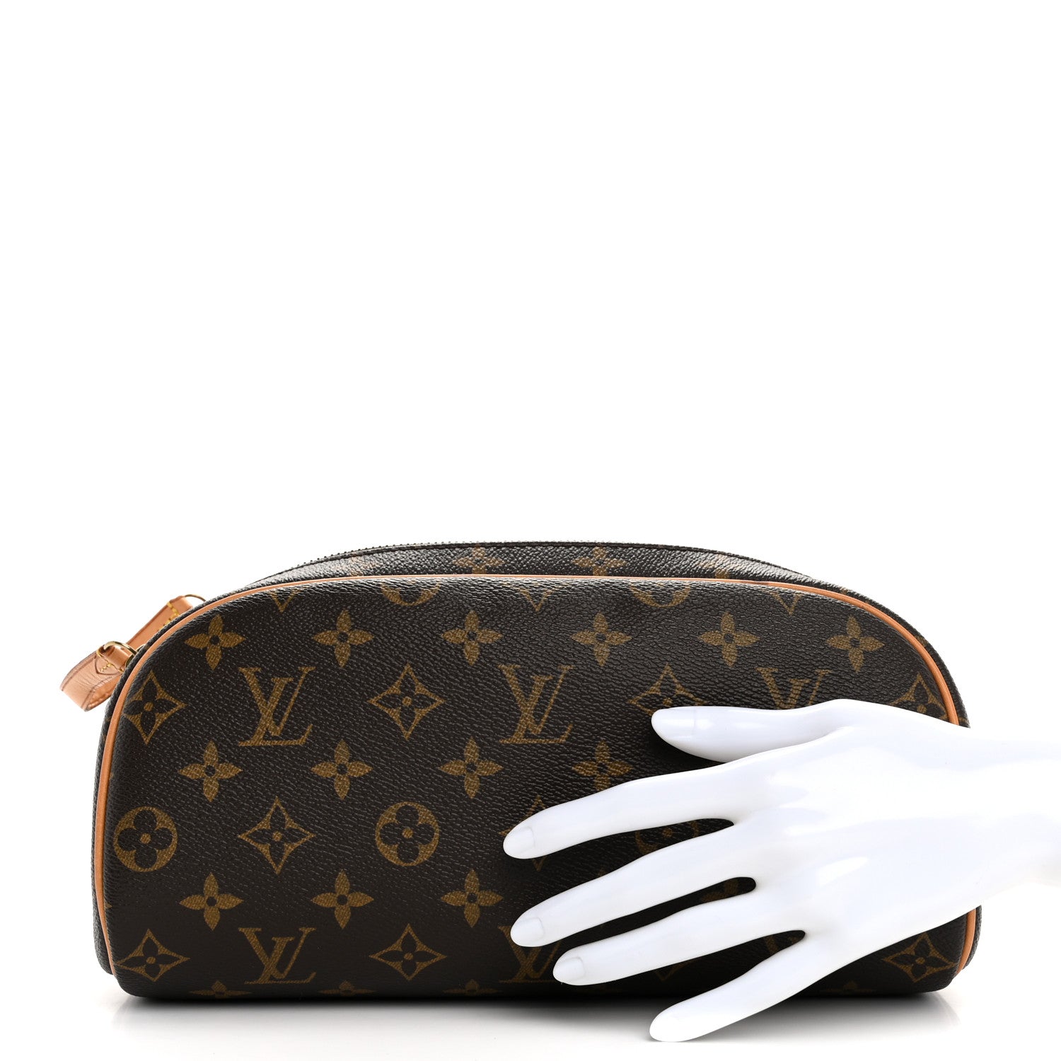 Louis Vuitton Monogram Dopp Kit Toilet Pouch 2 of 9
