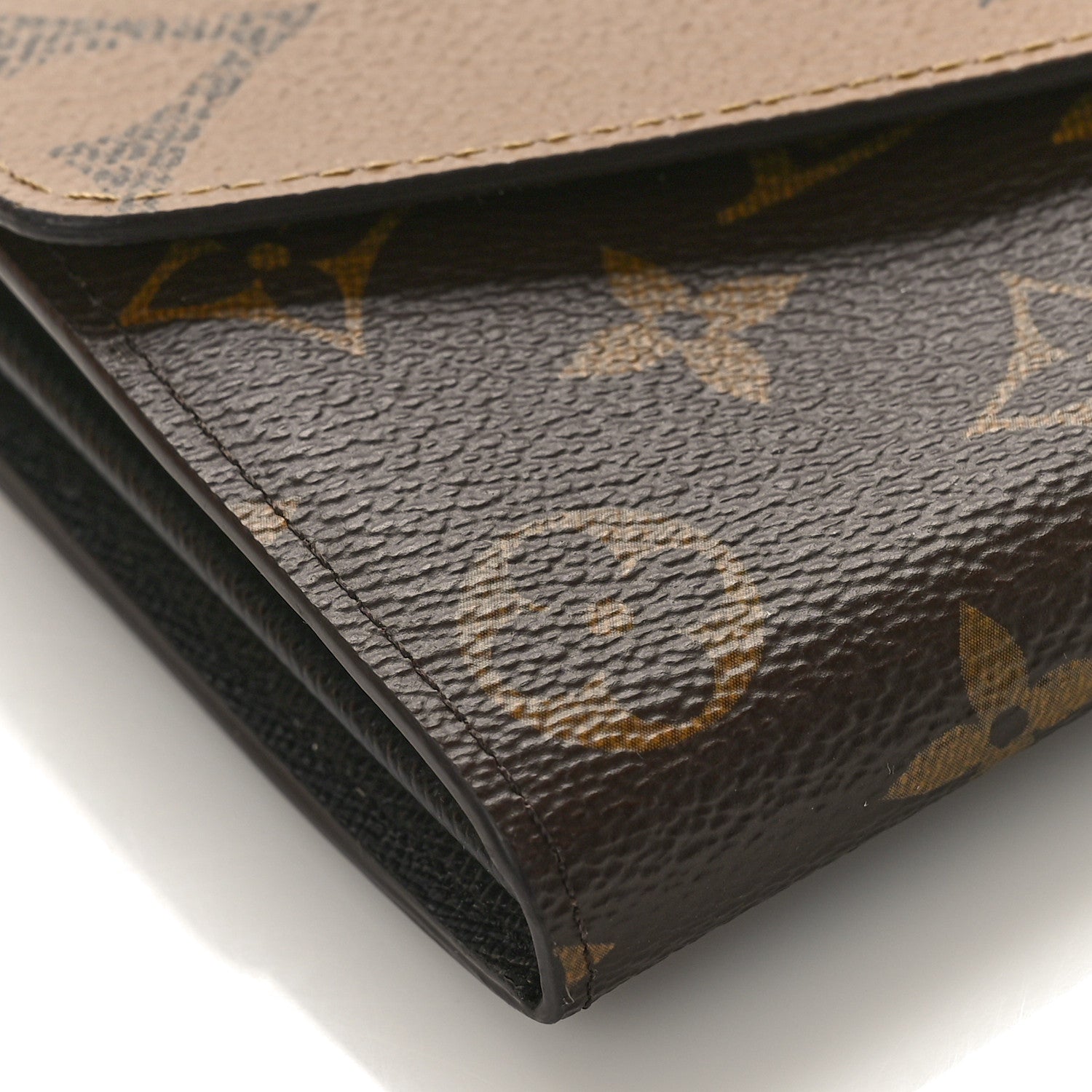 Louis Vuitton Reverse Monogram Giant Sarah Wallet 7 of 9