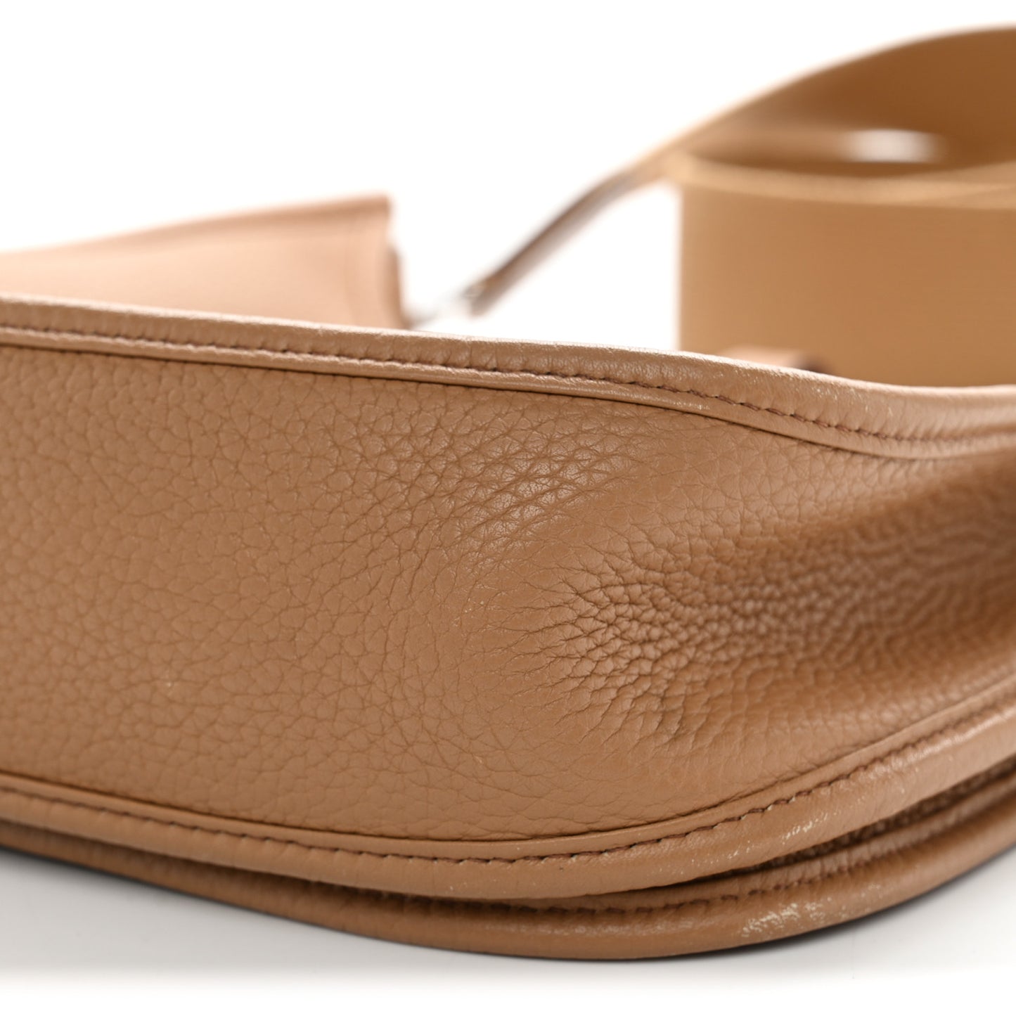 Taurillon Clemence Evelyne III PM Biscuit