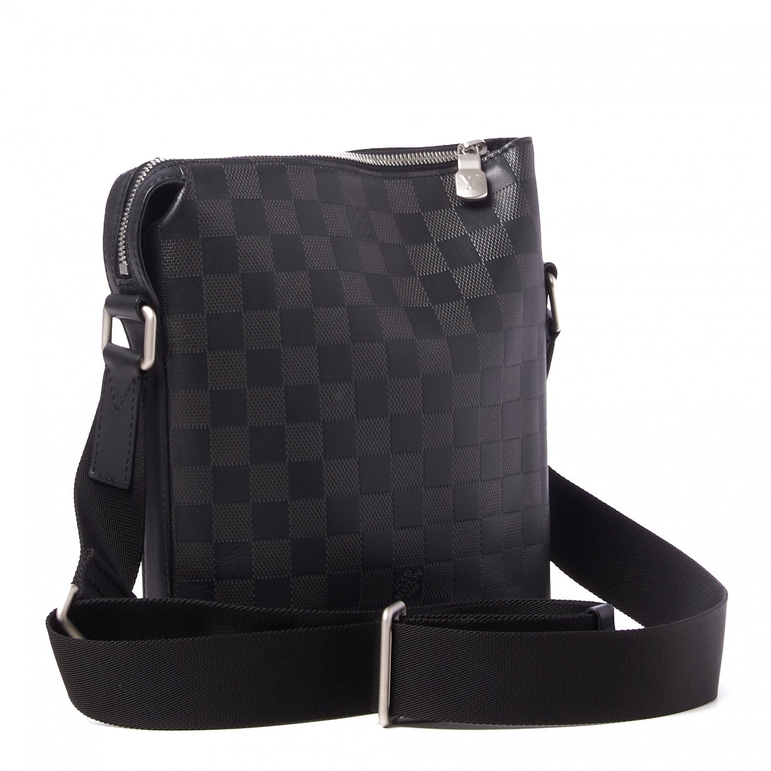 Louis Vuitton Damier Infini Discovery Messenger BB Onyx 2 of 8