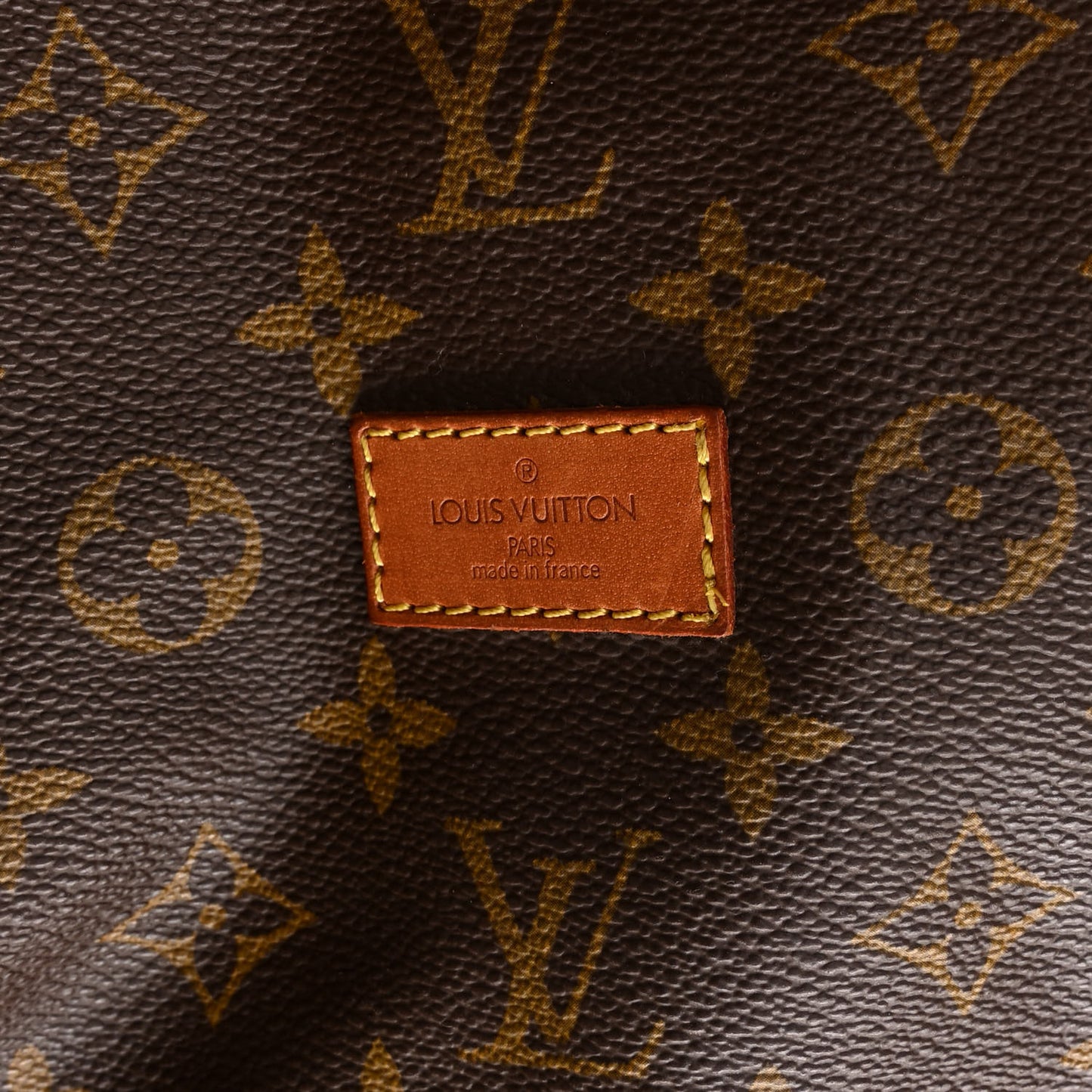 Monogram Saumur 43