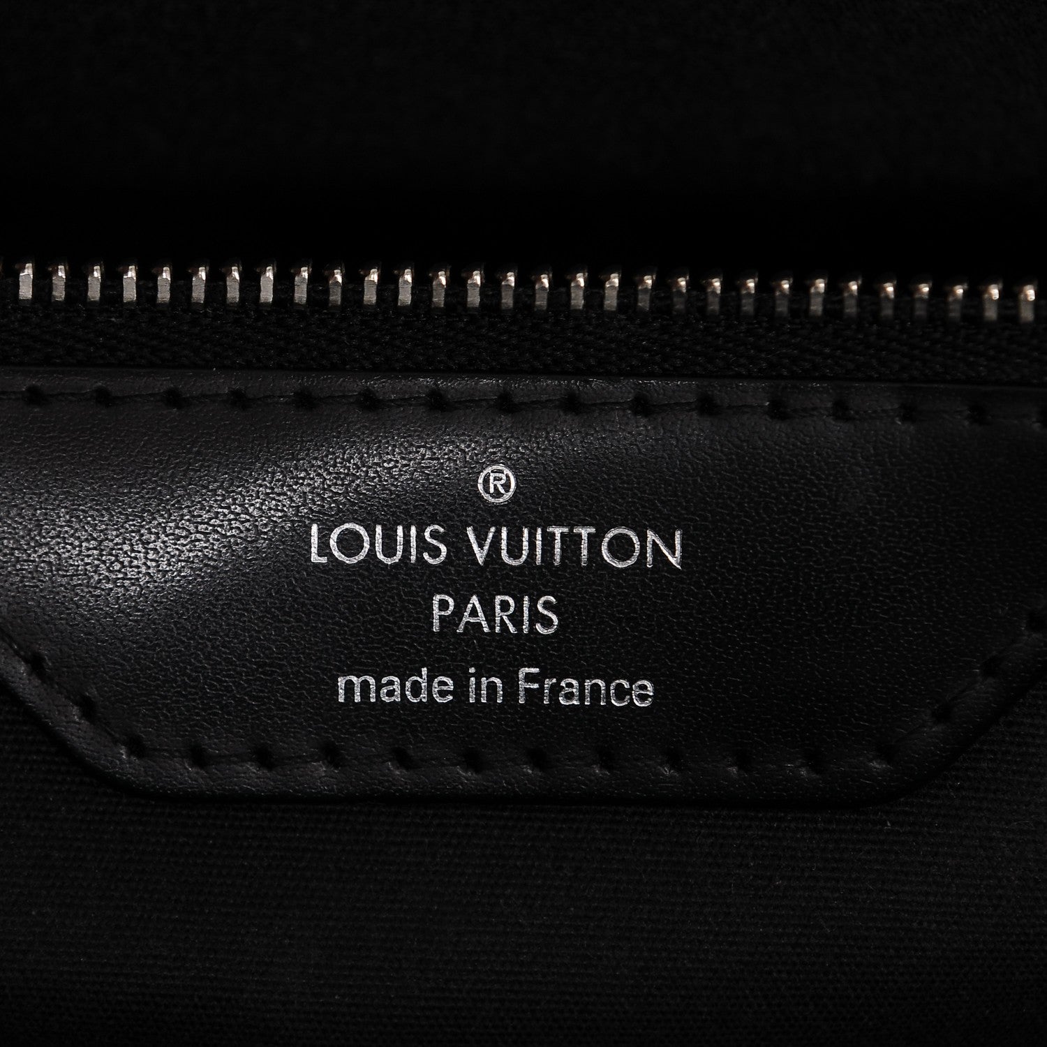 Louis Vuitton Epi Brea MM Black 6 of 6