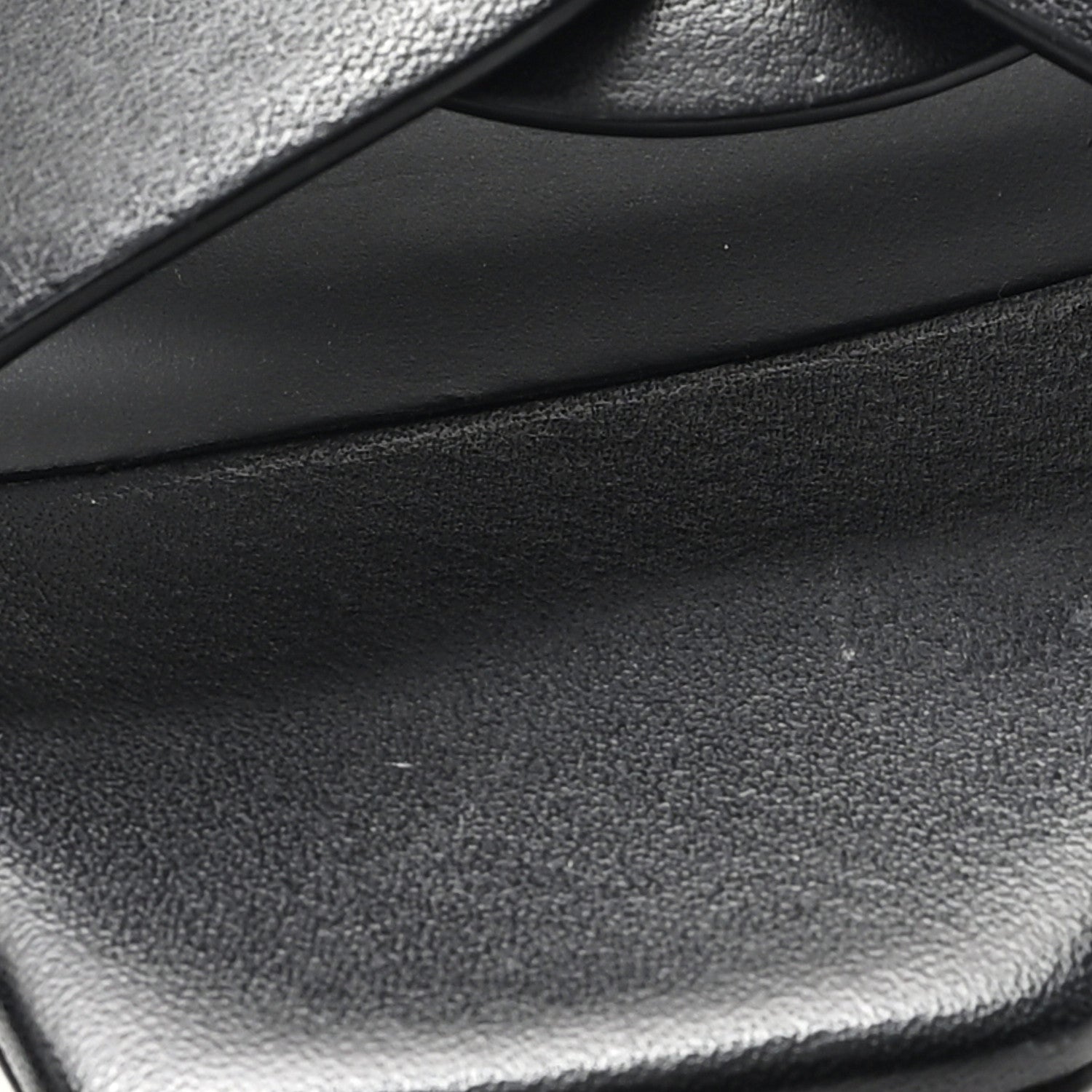 Saint Laurent Calfskin Tribute 05 Slide Sandals 36.5 Black 10 of 11