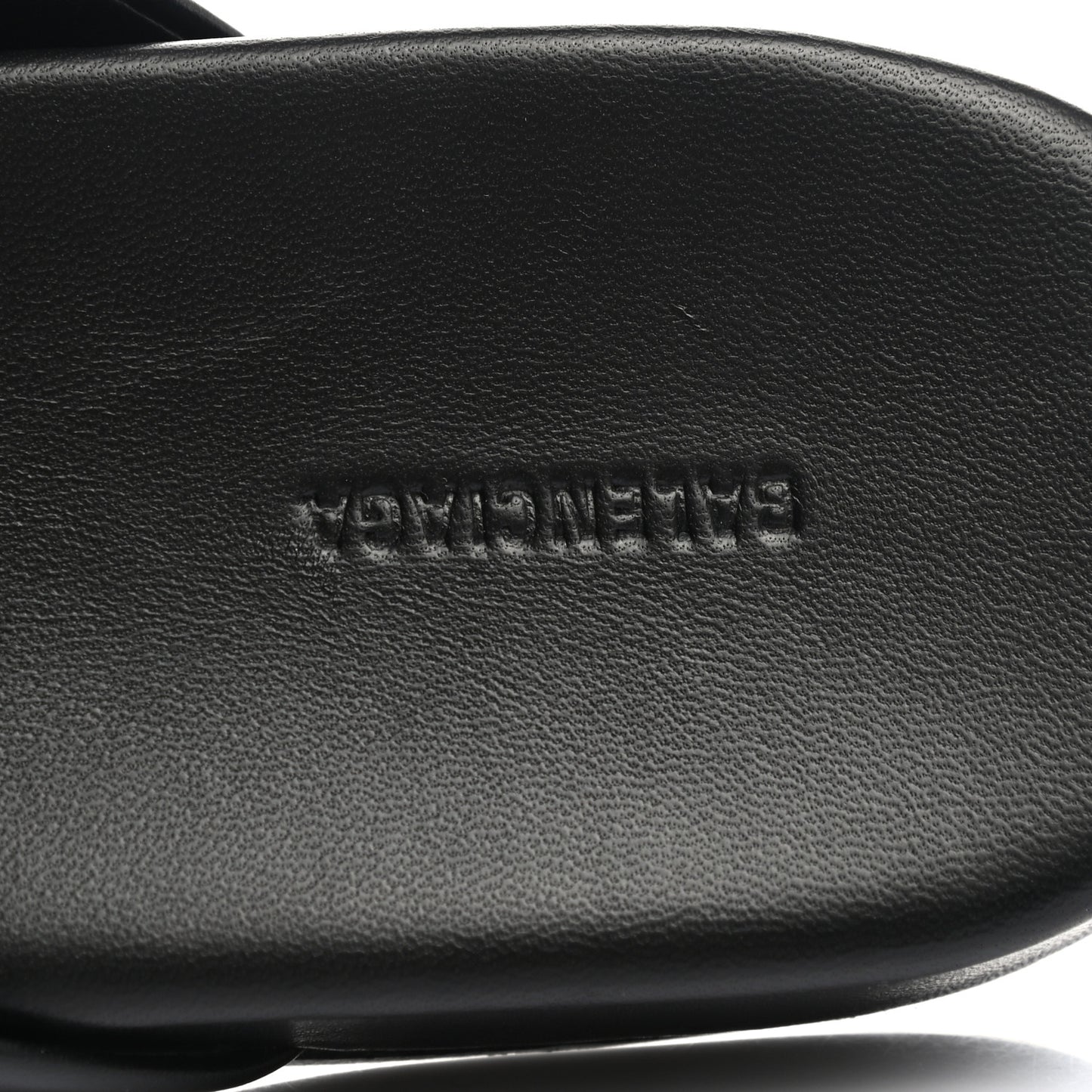 Smooth Calfskin Cozy BB Flat Carrera Mules 35 Black