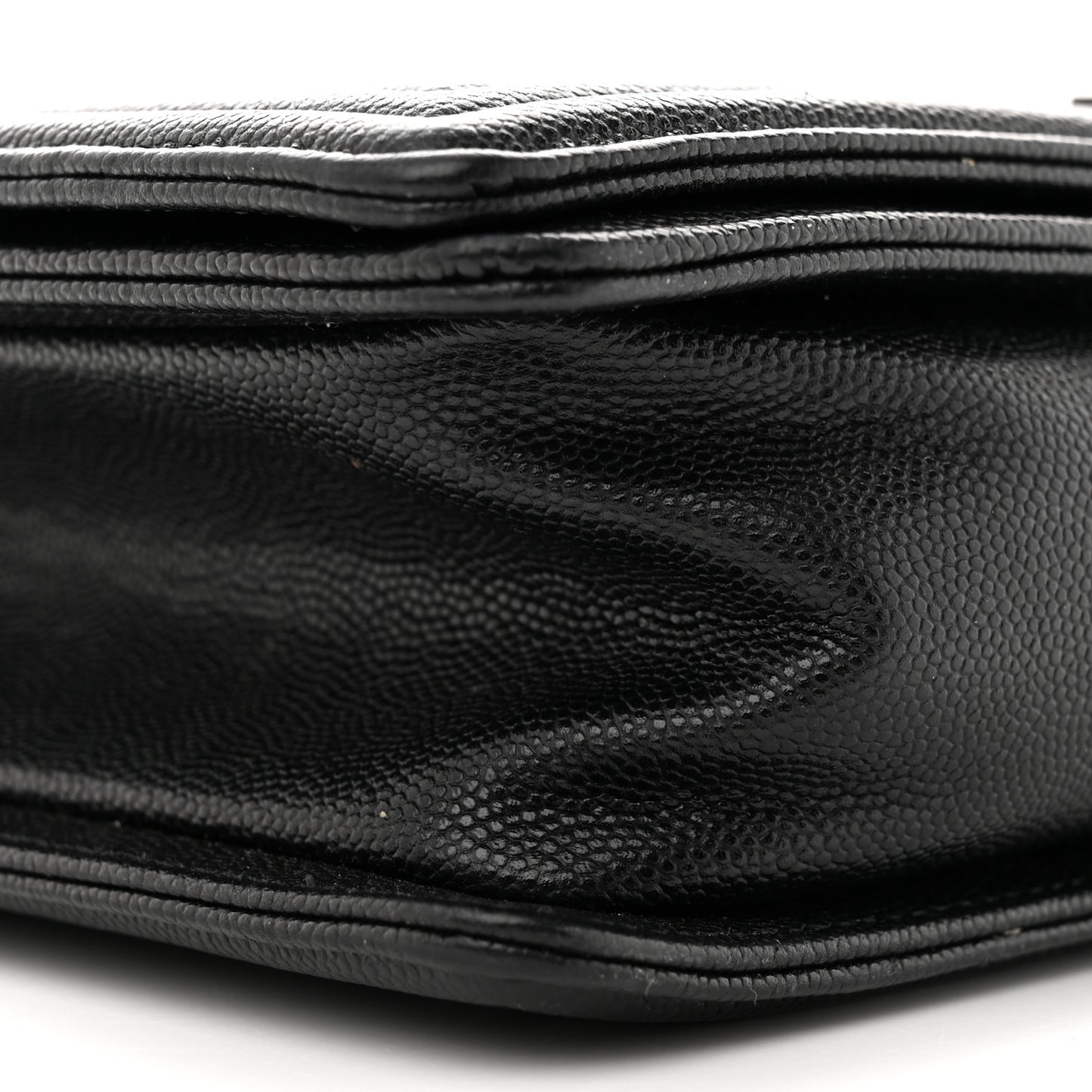 Caviar Quilted New Medium Boy Flap Black
