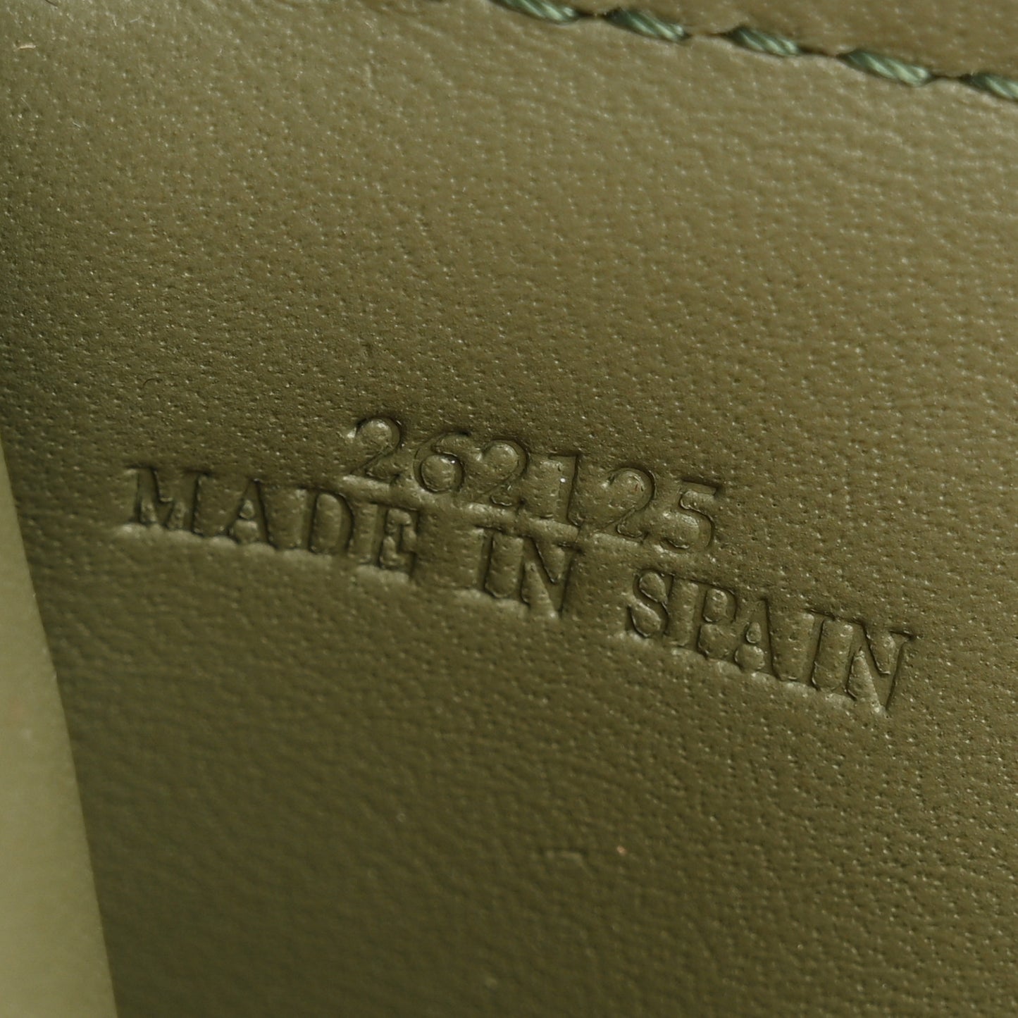 Calfskin Embossed Small Wallet Avocado