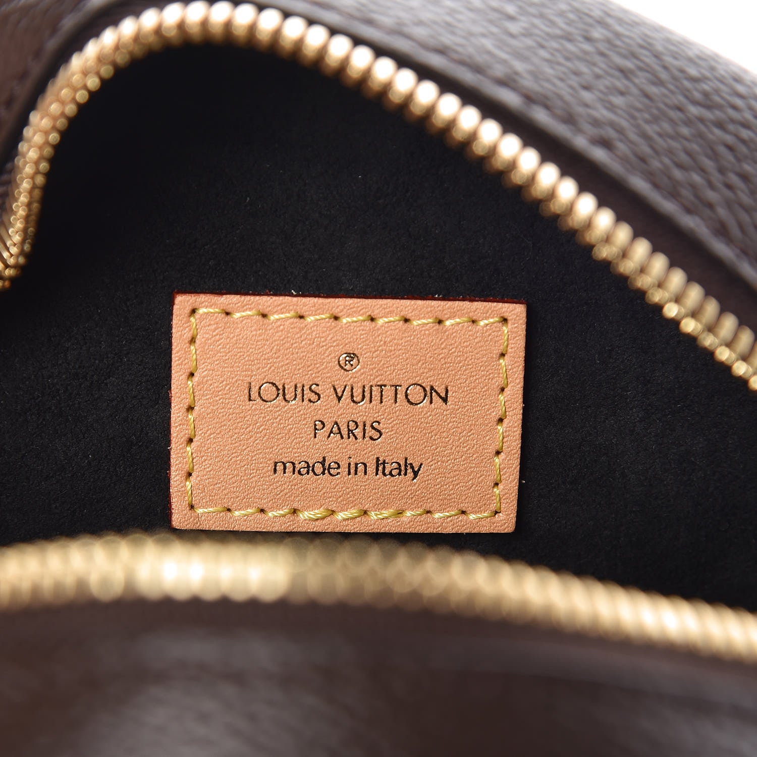 Louis Vuitton Reverse Monogram Giant Boite Chapeau Souple 6 of 7