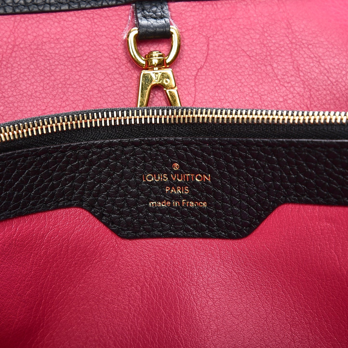 Taurillon Capucines MM Black