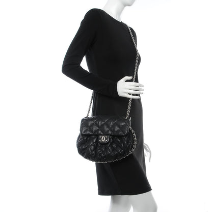 Chanel Washed Lambskin Quilted Medium Chain Around Messenger Black 2 of 8