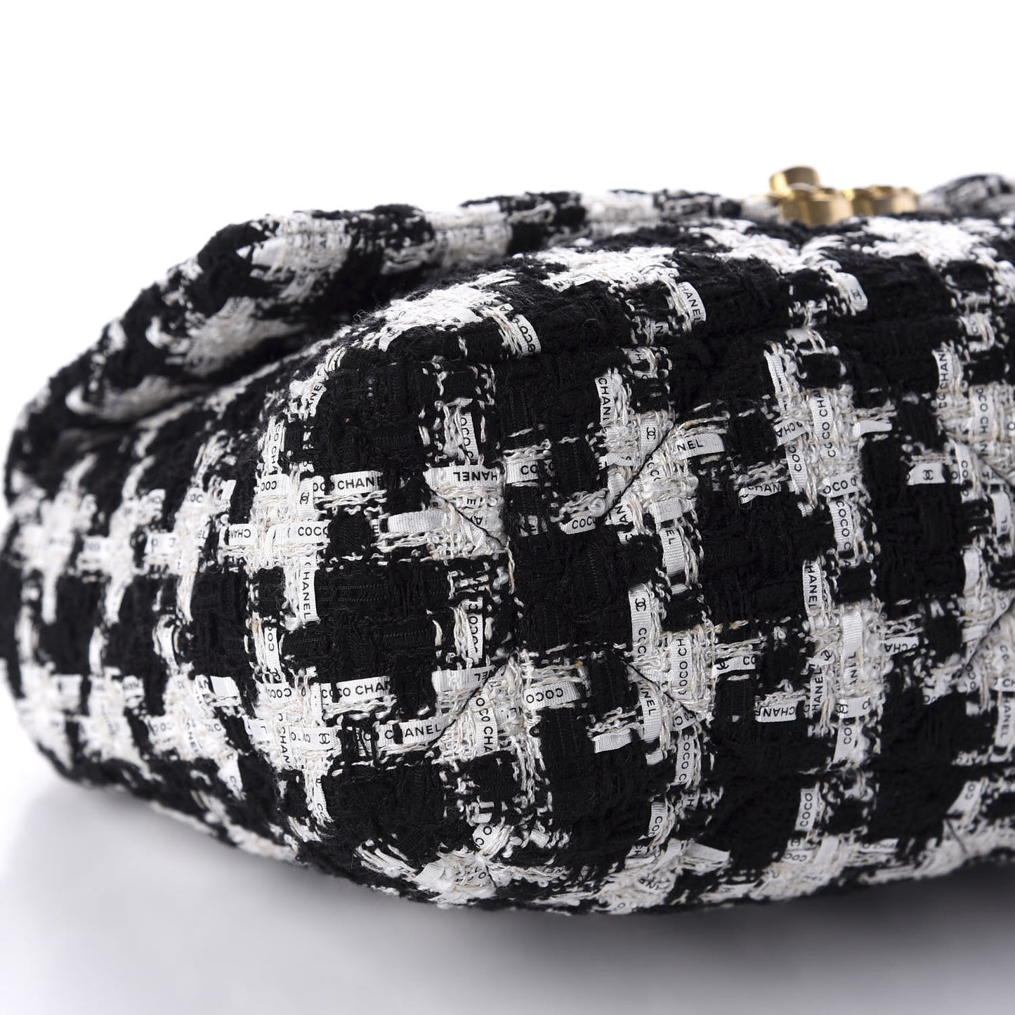 Tweed Quilted Large 19 Flap Black Ecru White