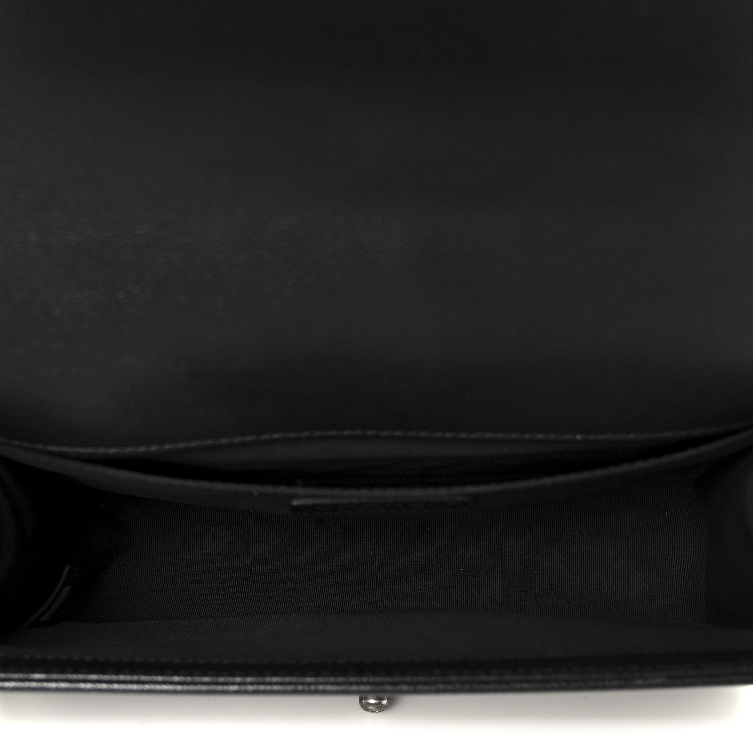 Chanel Caviar Quilted Medium Boy Flap Black 5 of 11