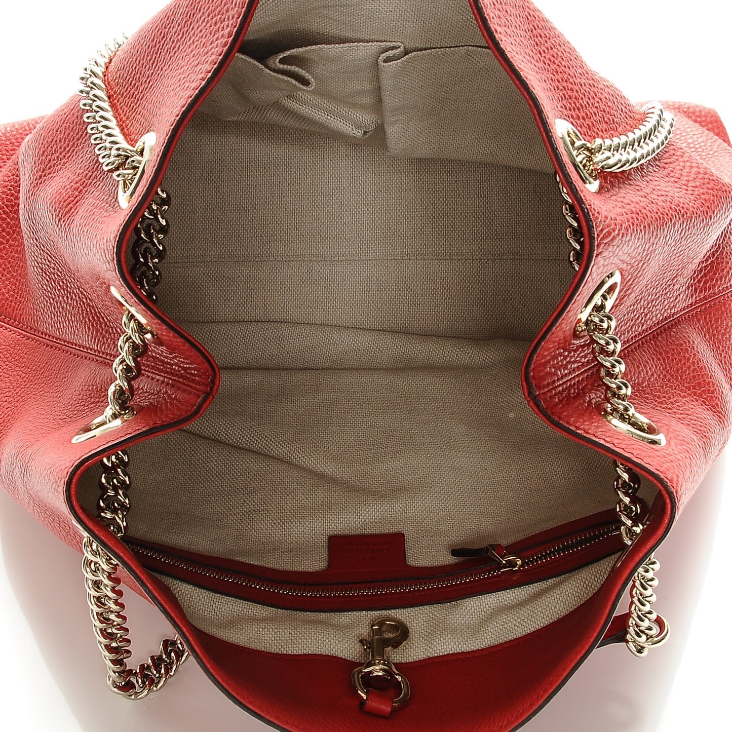 Pebbled Calfskin Medium Soho Chain Shoulder Bag Tabasco Red