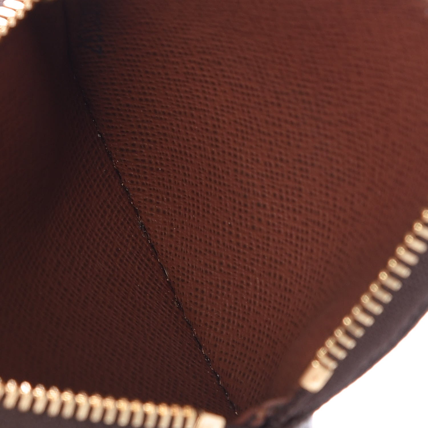 Louis Vuitton Monogram Round Coin Purse 5 of 7