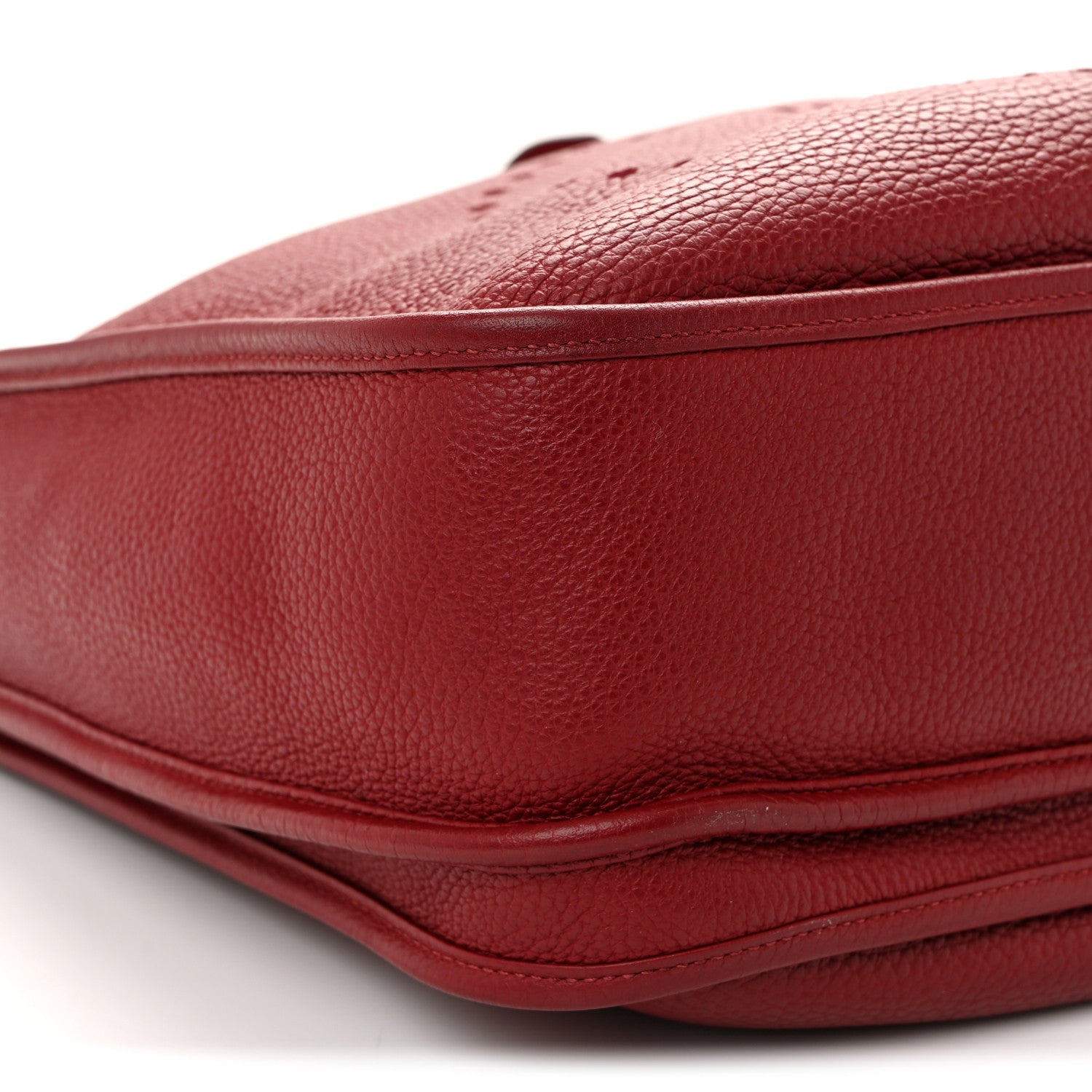 Hermes Taurillon Clemence EVELYNE III PM Rubis 9 of 11