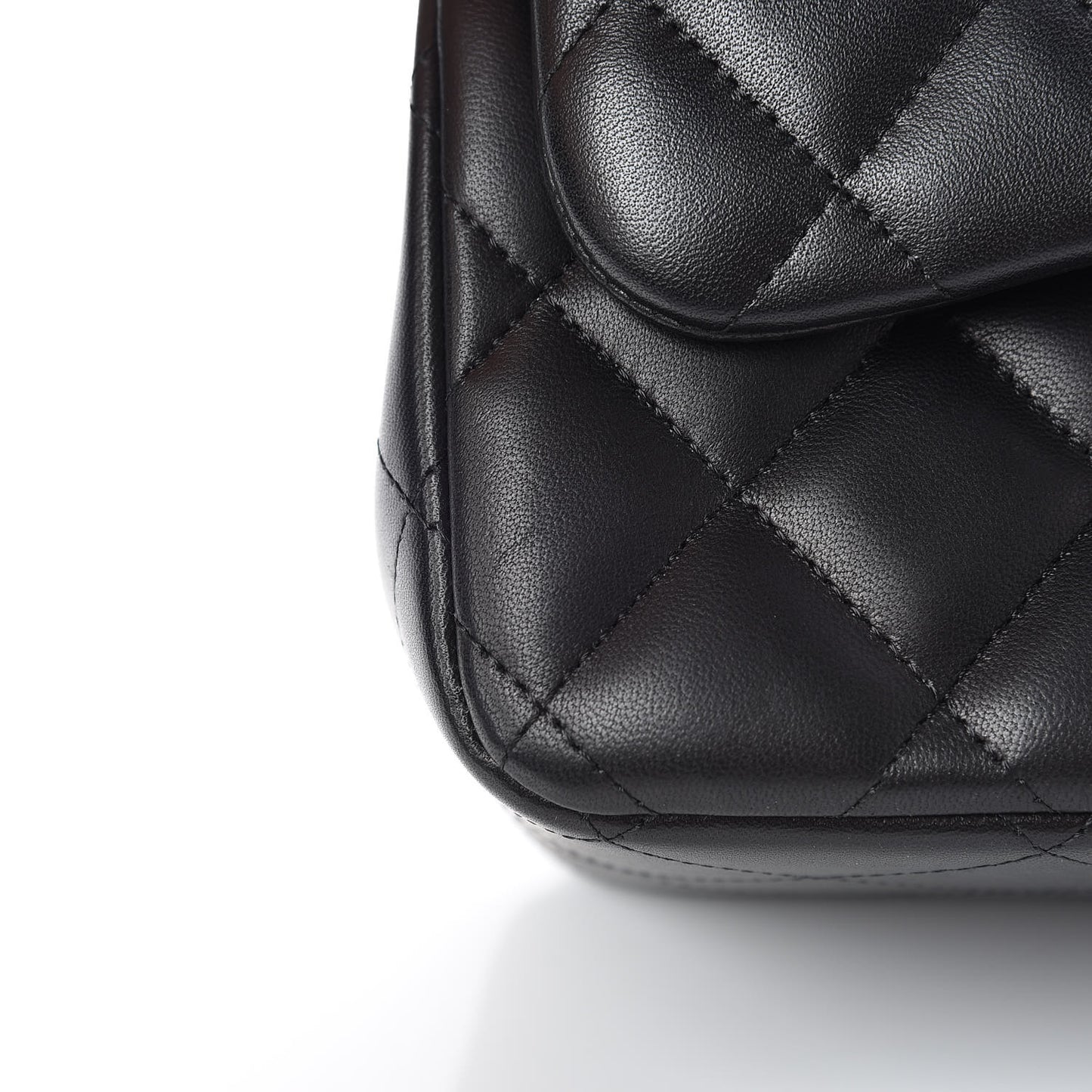 Lambskin Quilted Jumbo Double Flap So Black