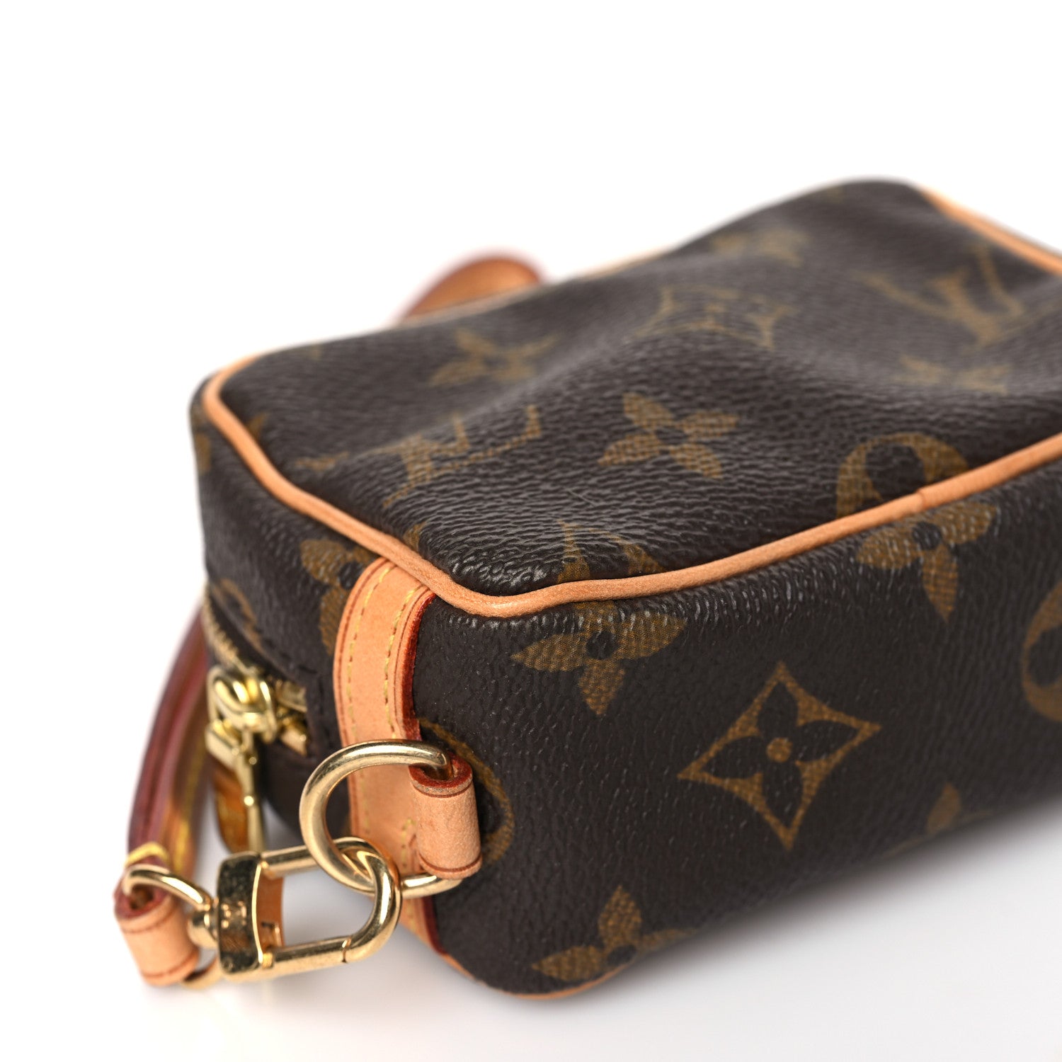 Louis Vuitton Monogram Wapity 7 of 8
