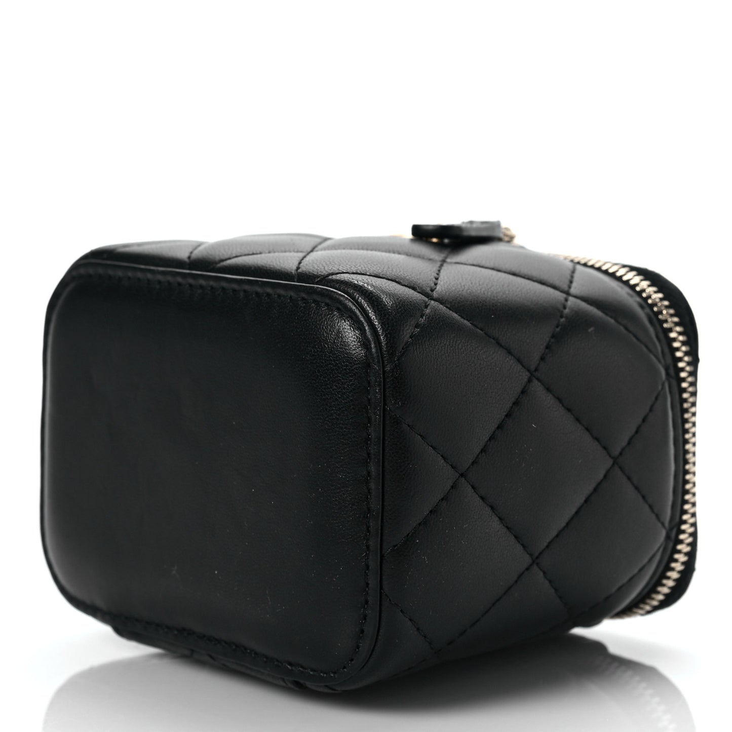 Lambskin Quilted Mini Pearl Crush Vanity Case With Chain Black