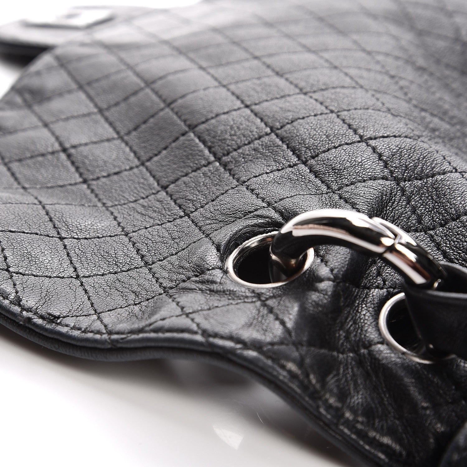 Chanel Lambskin Medium Soft and Chain Flap Black 17 of 19