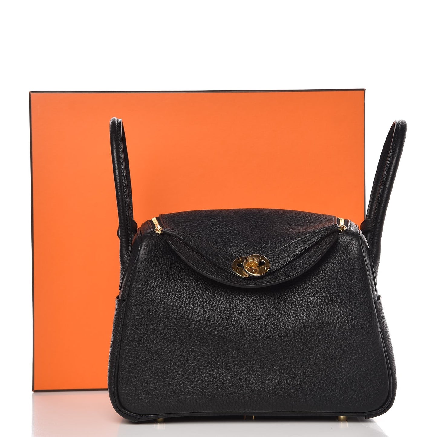 Taurillon Clemence Lindy 26 Black