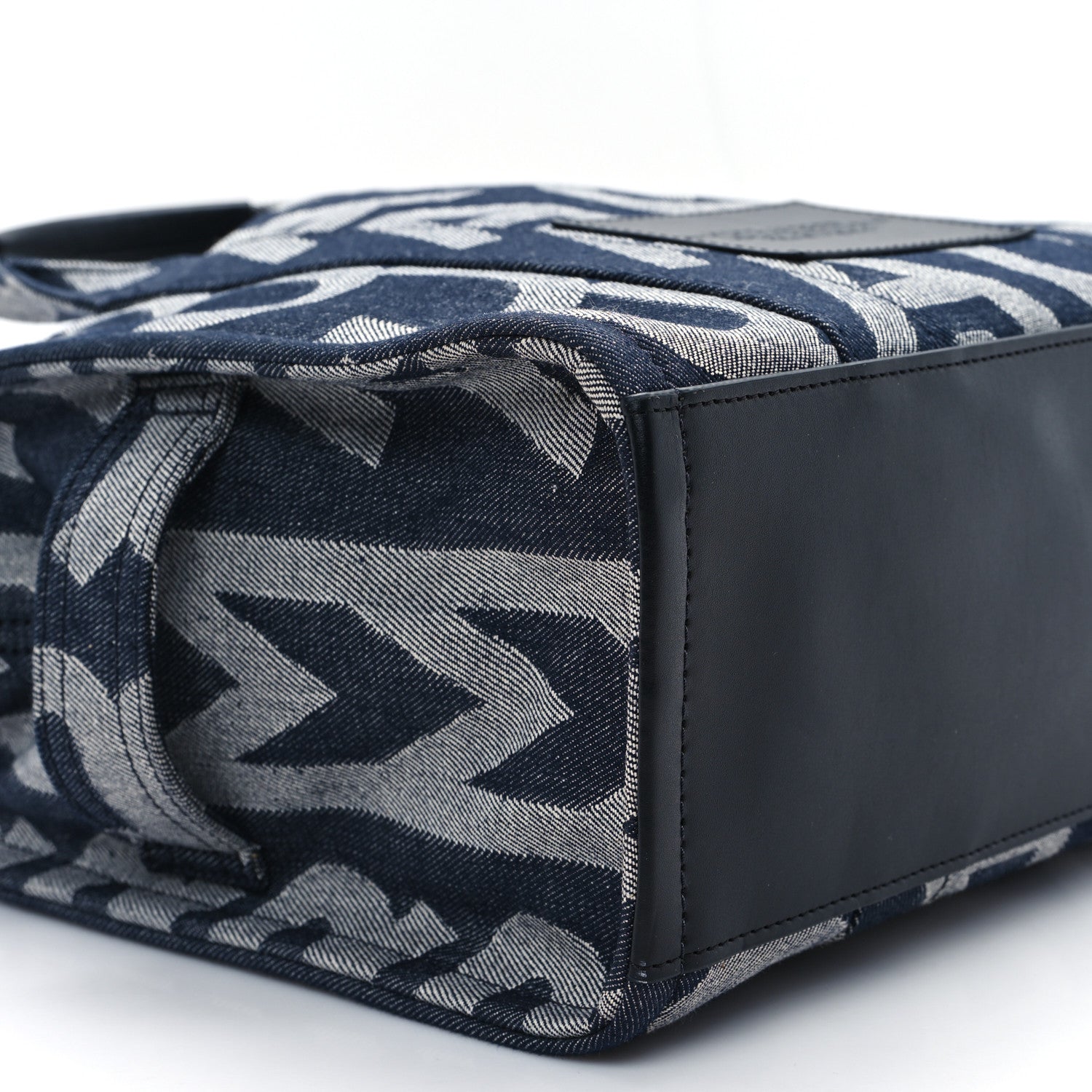 Marc Jacobs Denim Jacquard Medium The Monogram Tote Bag Denim Blue 9 of 12