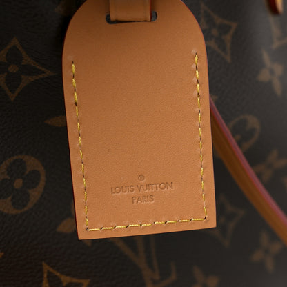 Louis Vuitton Monogram Carryall PM 6 of 9