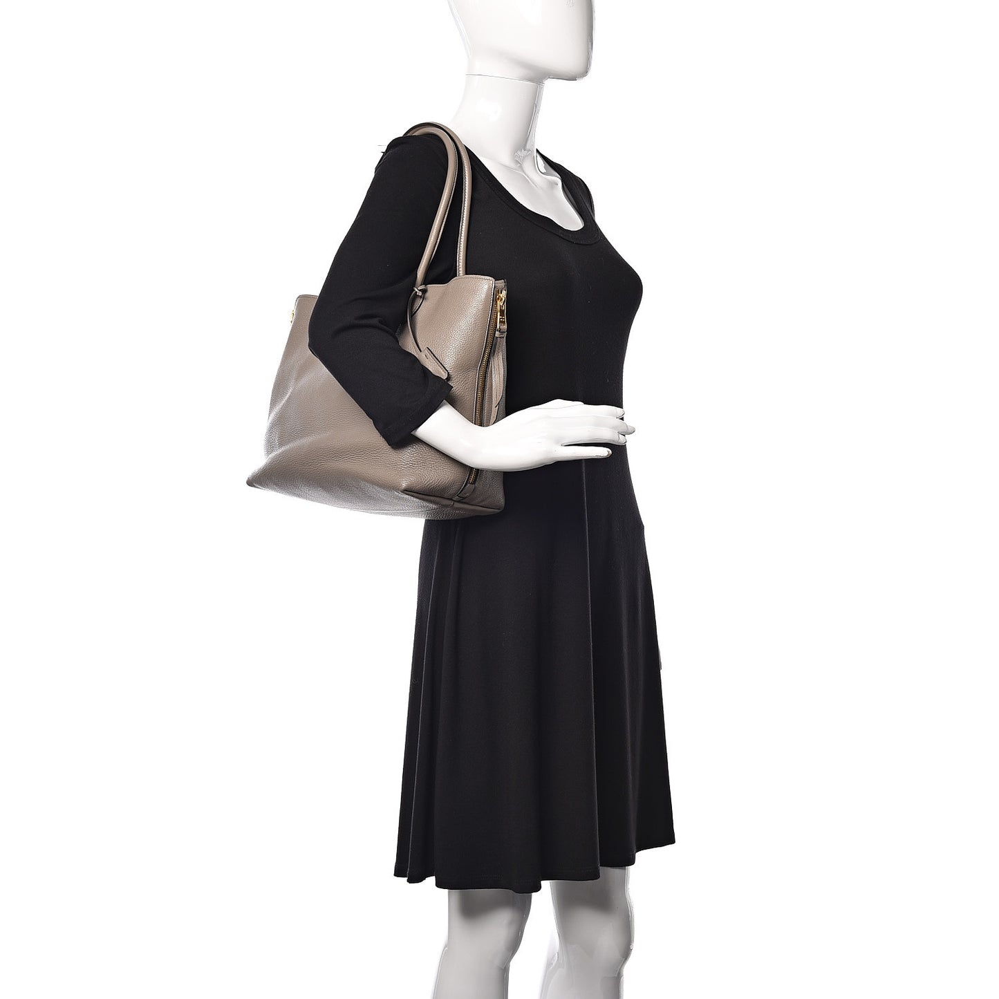 Vitello Daino Side Zip Tote Argilla