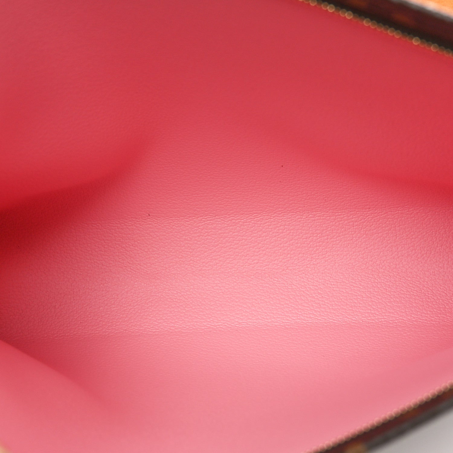 Louis Vuitton Monogram Trio Toilet Pouch Set 8 of 17