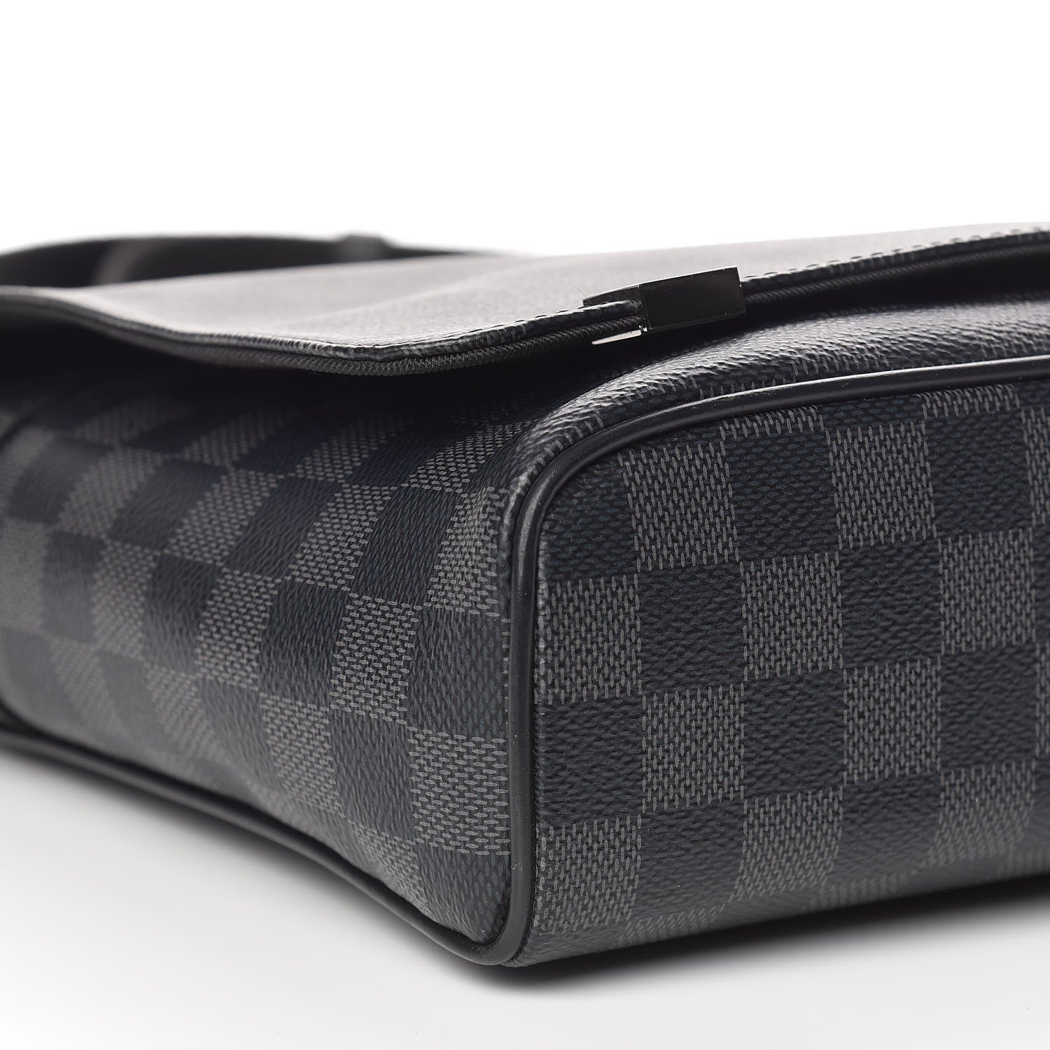 Louis Vuitton Damier Graphite District PM 5 of 10