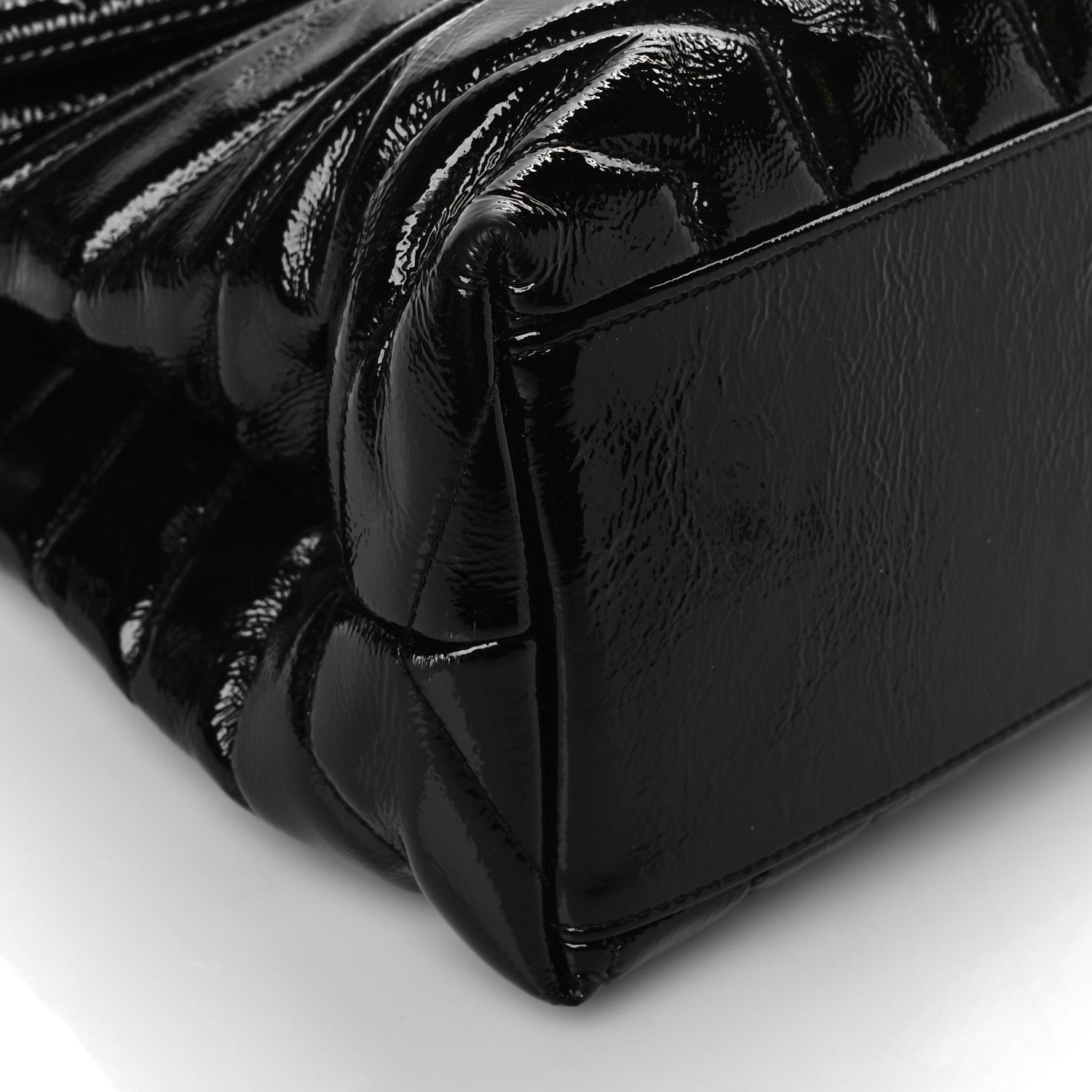 Saint Laurent Patent Y Quilted Monogram Medium Loulou Chain Satchel Black 7 of 8