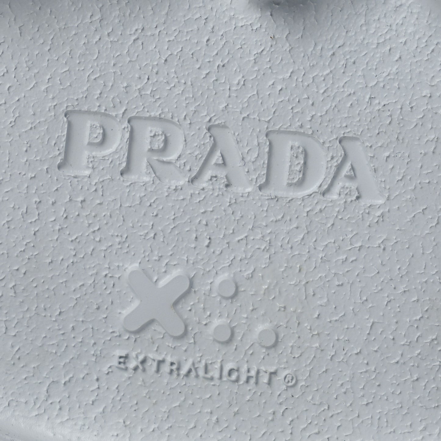Spazzolato Rois Nylon Shearling Metal Triangle Logo Monolith Pouch Pocket 55mm Boots 35.5 White