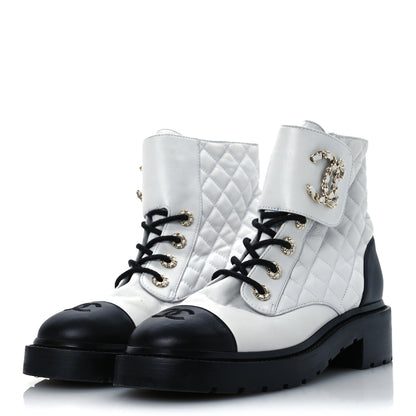 Chanel Shiny Lambskin Quilted Lace Up Combat Boots 39.5 White Black 4 of 18