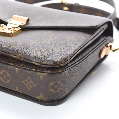 Louis Vuitton Monogram Pochette Metis 9 of 9