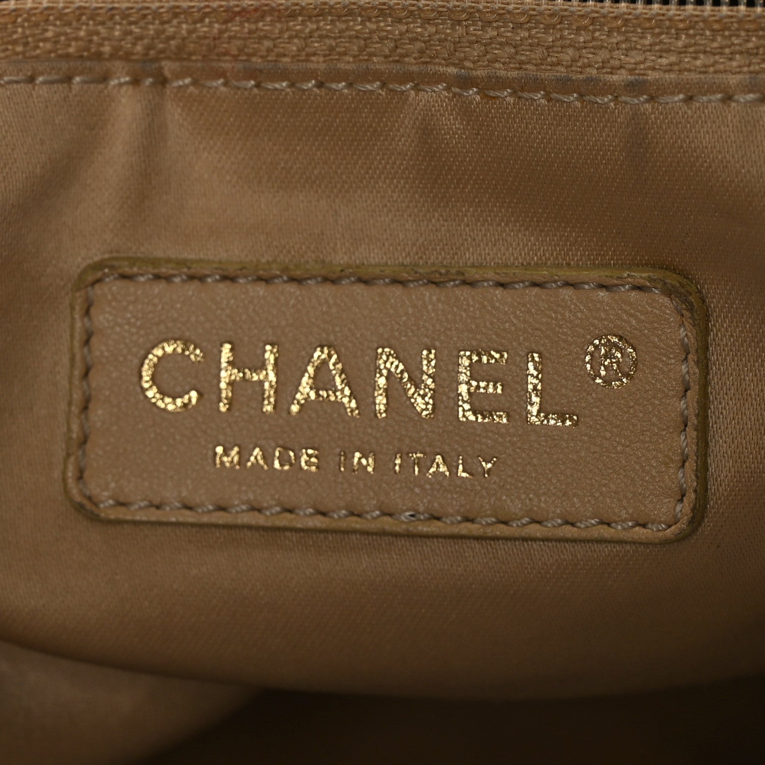 Chanel Vinyl Rodeo Tote Black 4 of 8