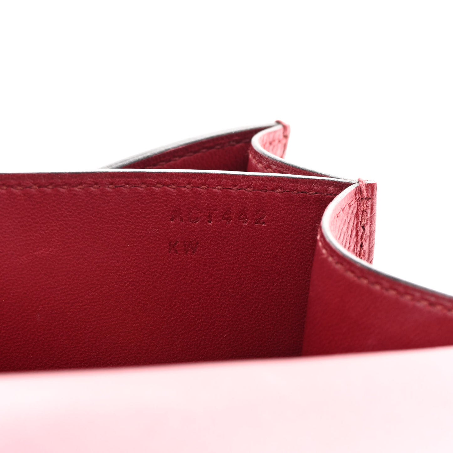 Epsom Constance 24 Rouge Grenat