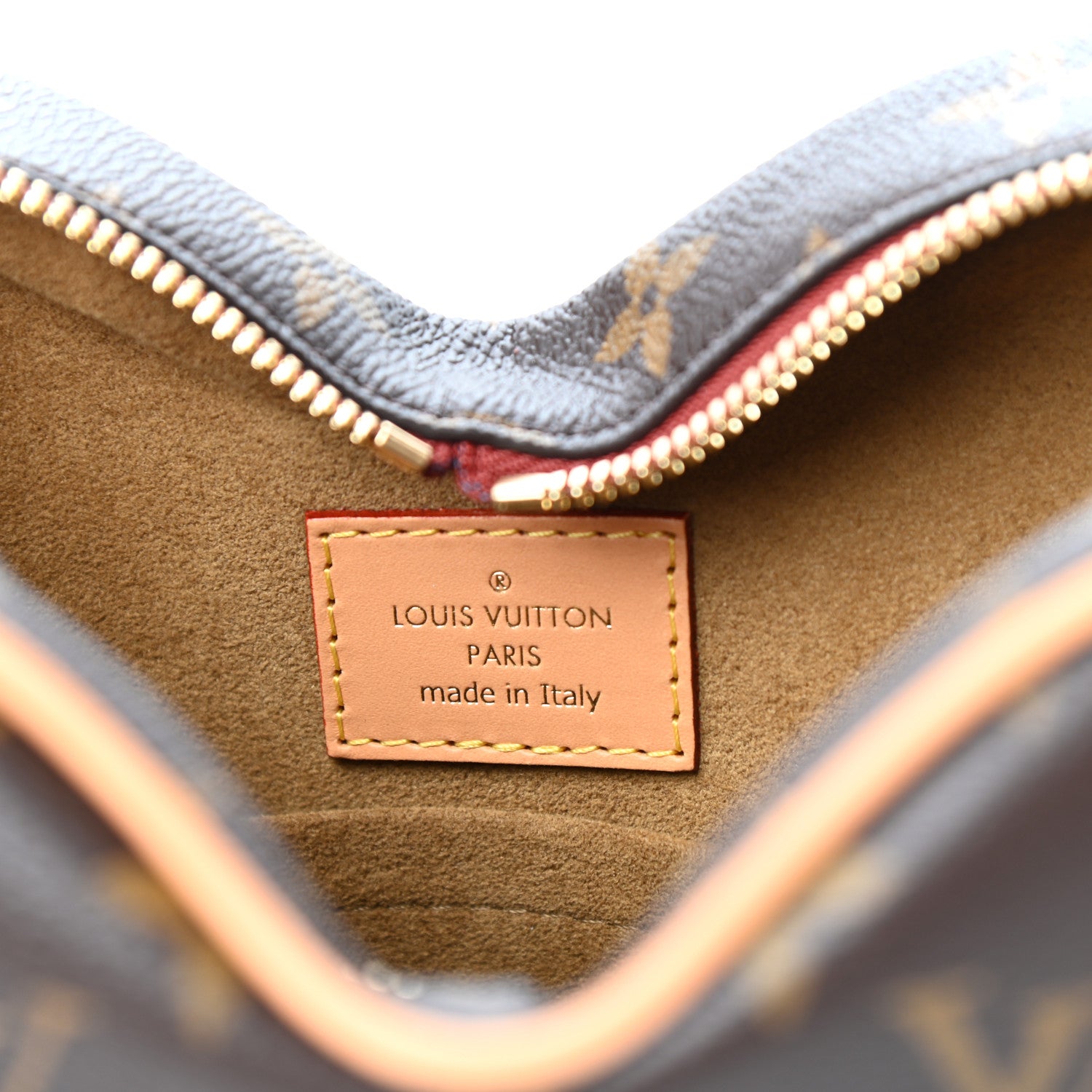 Louis Vuitton Monogram Game On Coeur 6 of 9