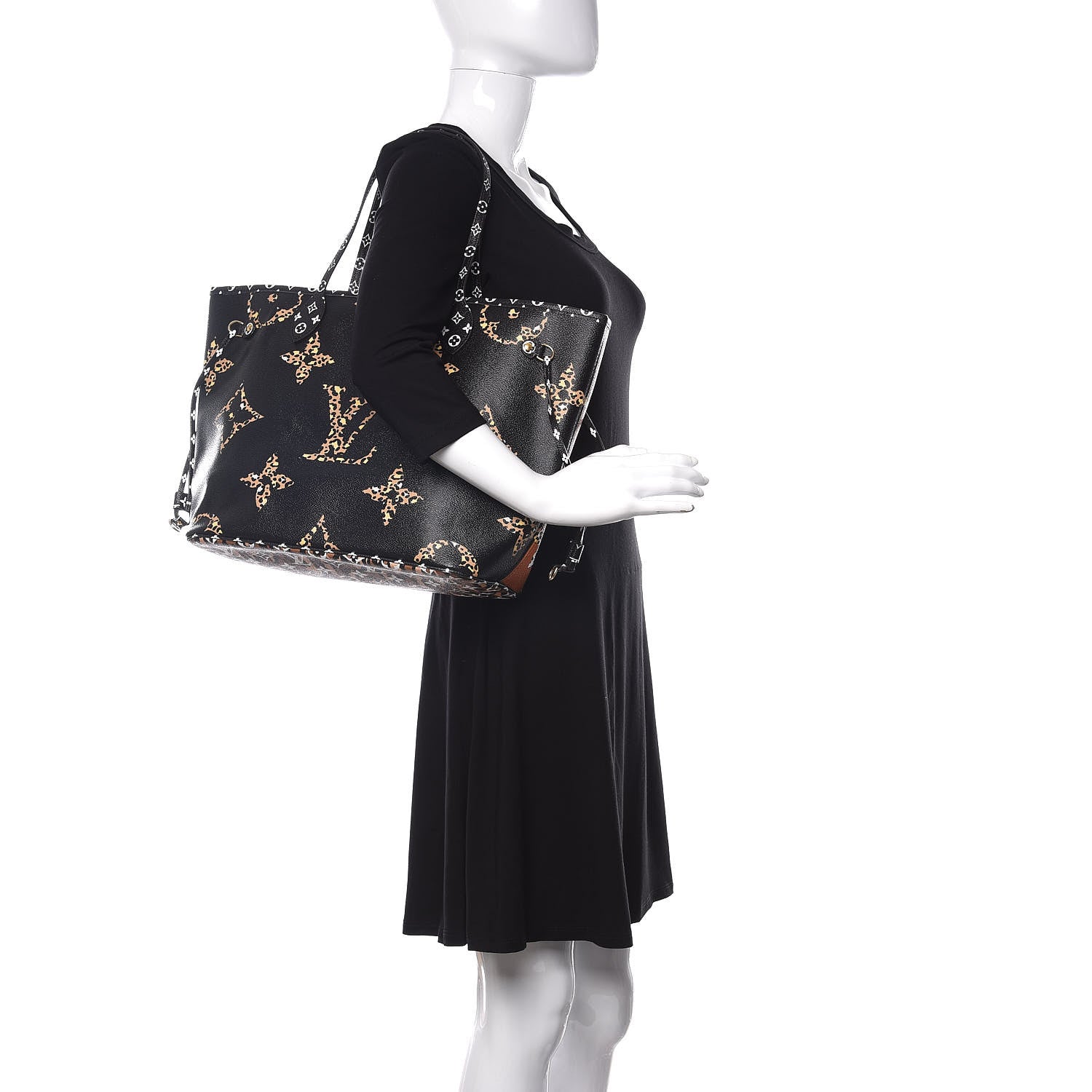 Louis Vuitton Monogram Giant Jungle Neverfull MM Black 2 of 10