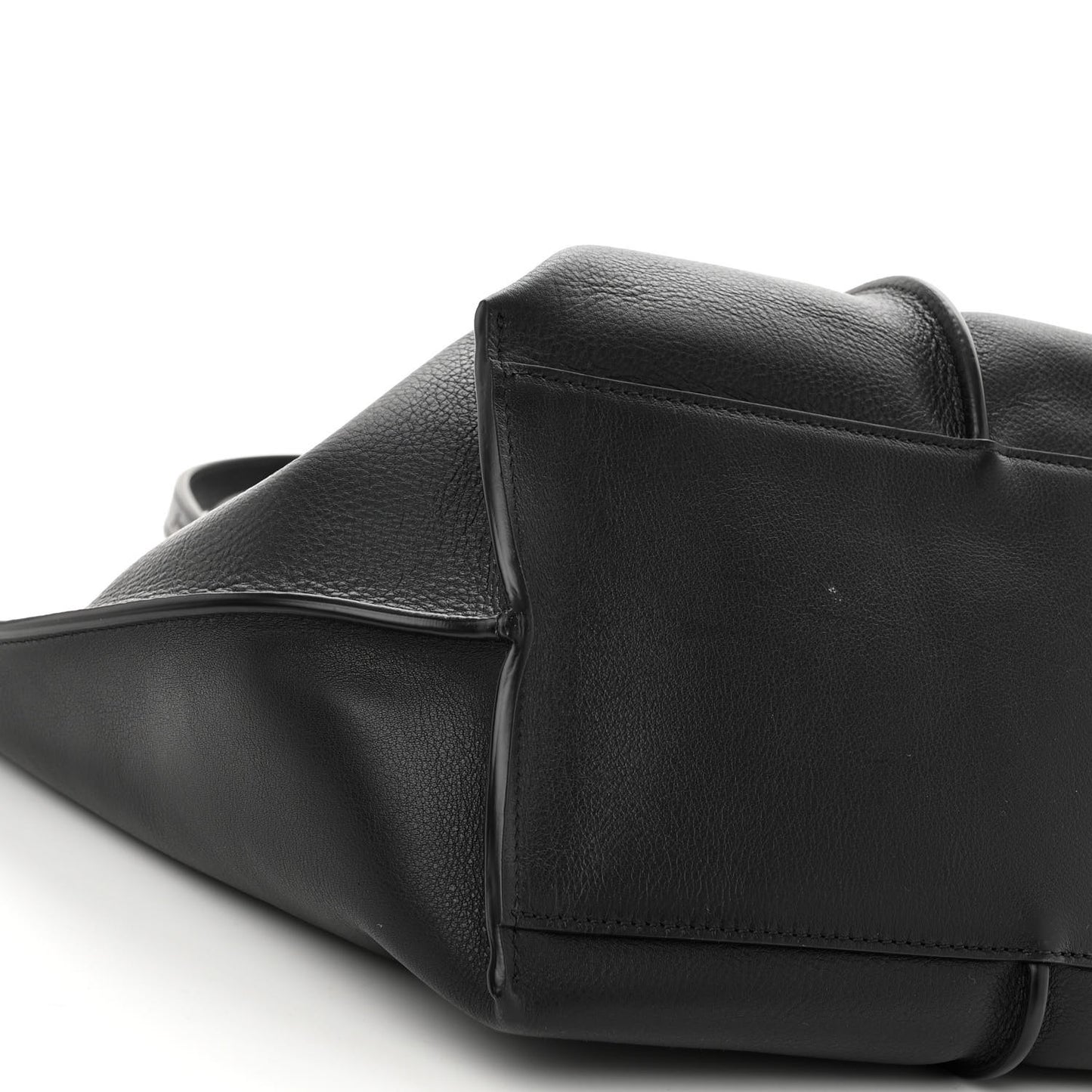 Smooth Calfskin Medium Vick Tote Black
