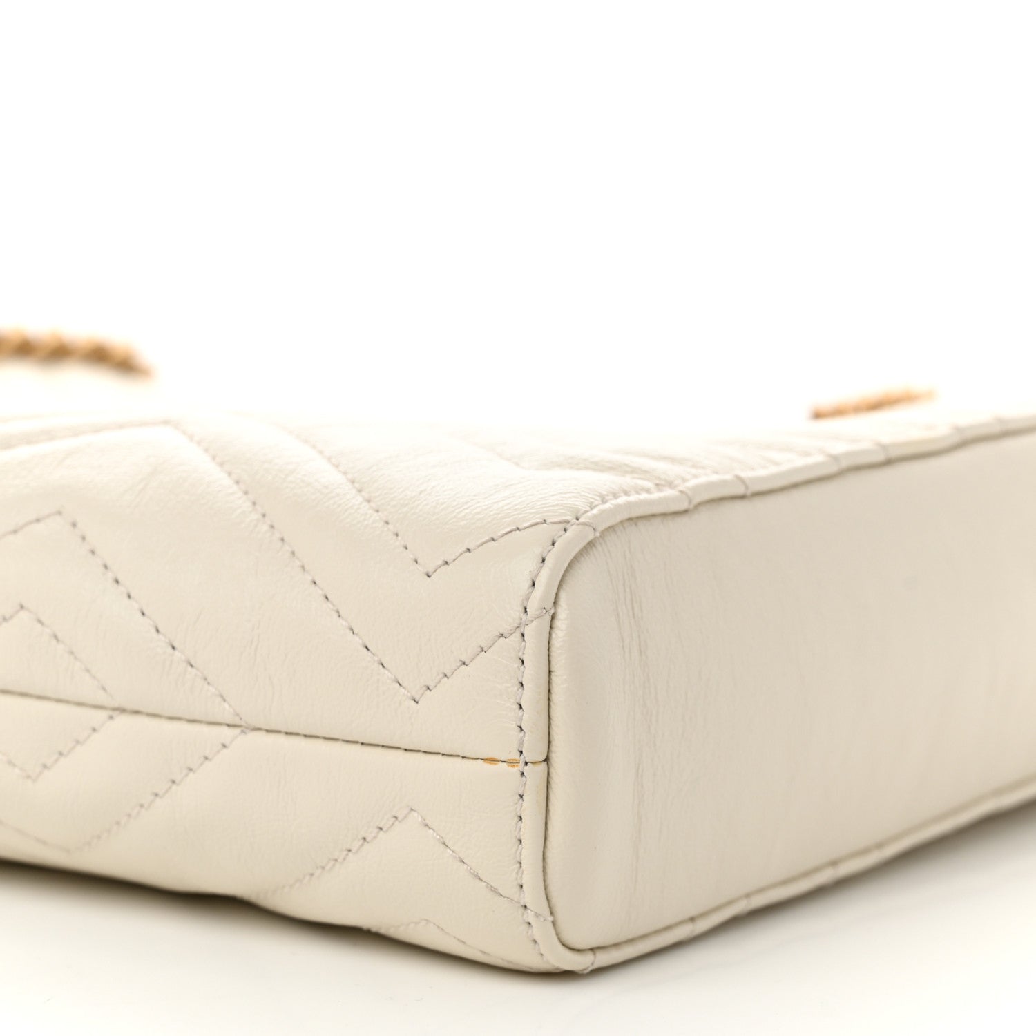 Gucci Vintage Calfskin Matelasse Medium GG Marmont Slim Tote White 9 of 10