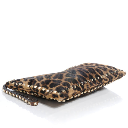 Valentino Garavani Calf Hair Leopard Print Rockstud Zip Wristlet Pouch Leopard 5 of 8