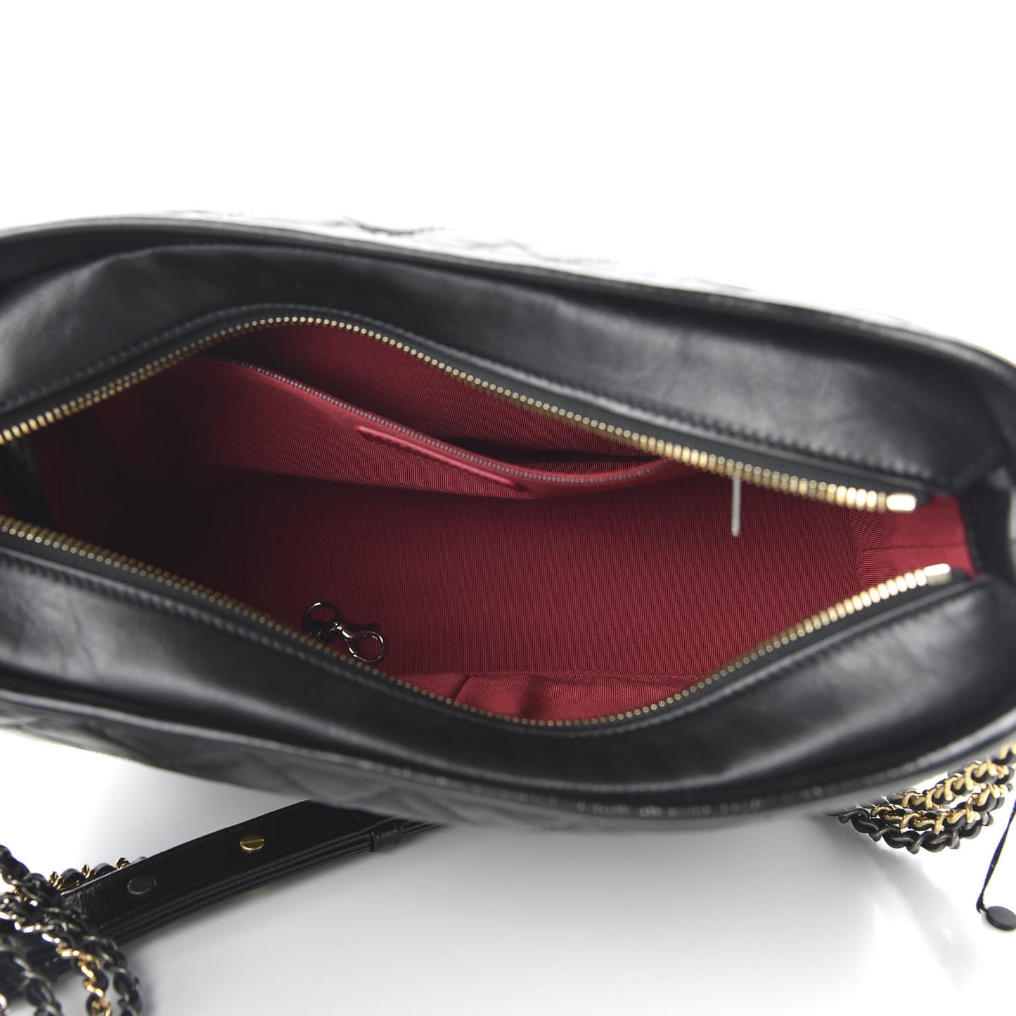 Aged Calfskin Quilted Medium Gabrielle Hobo Black