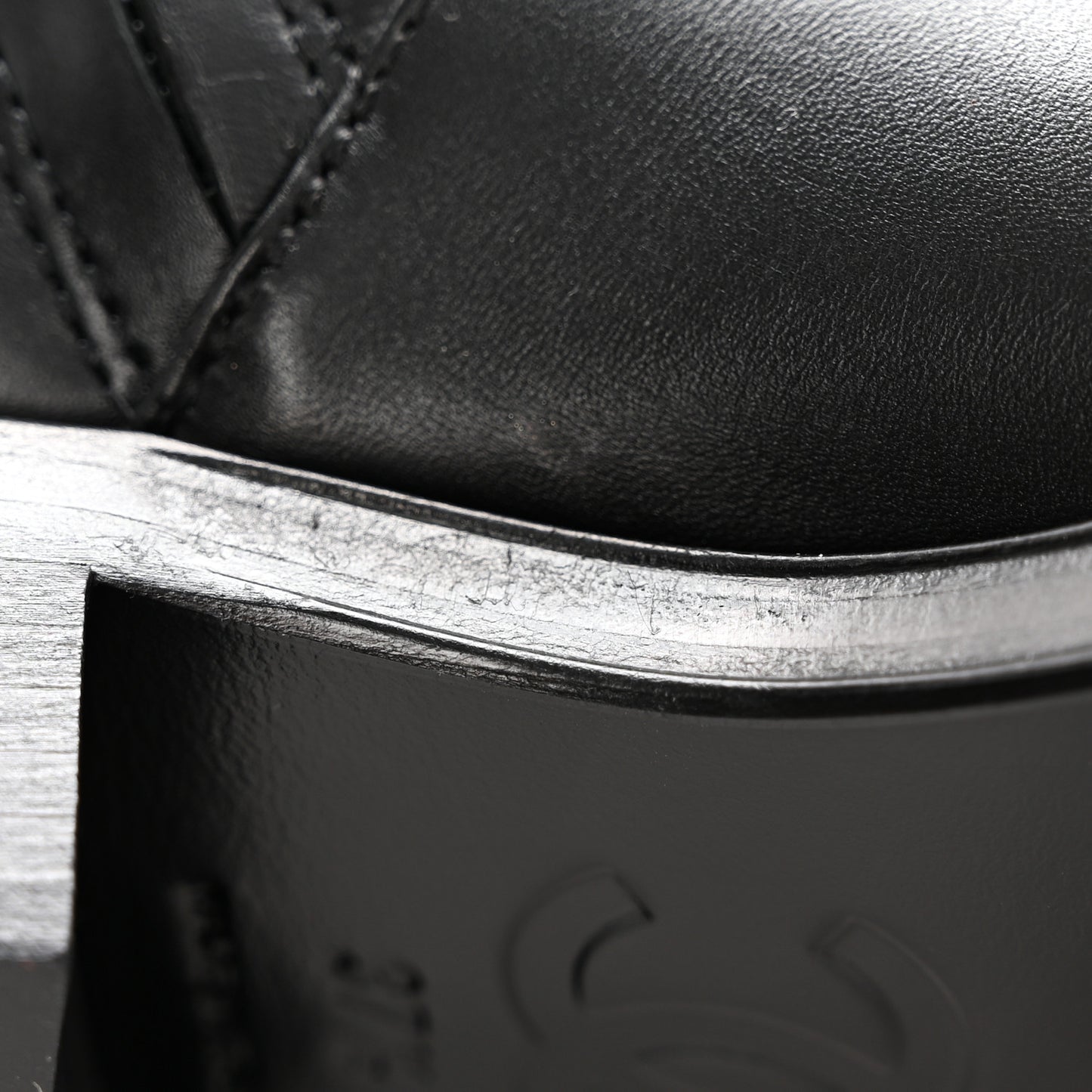 Calfskin Chain HIgh Boots 37.5 Black