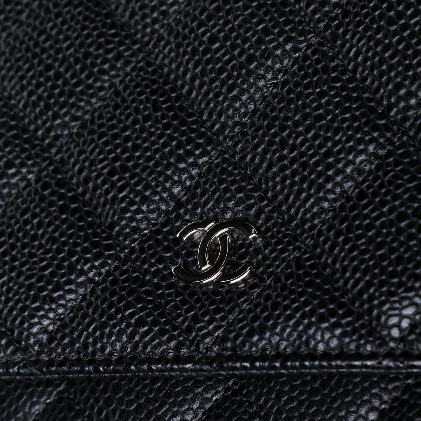 Caviar Quilted Wallet On Chain WOC Black