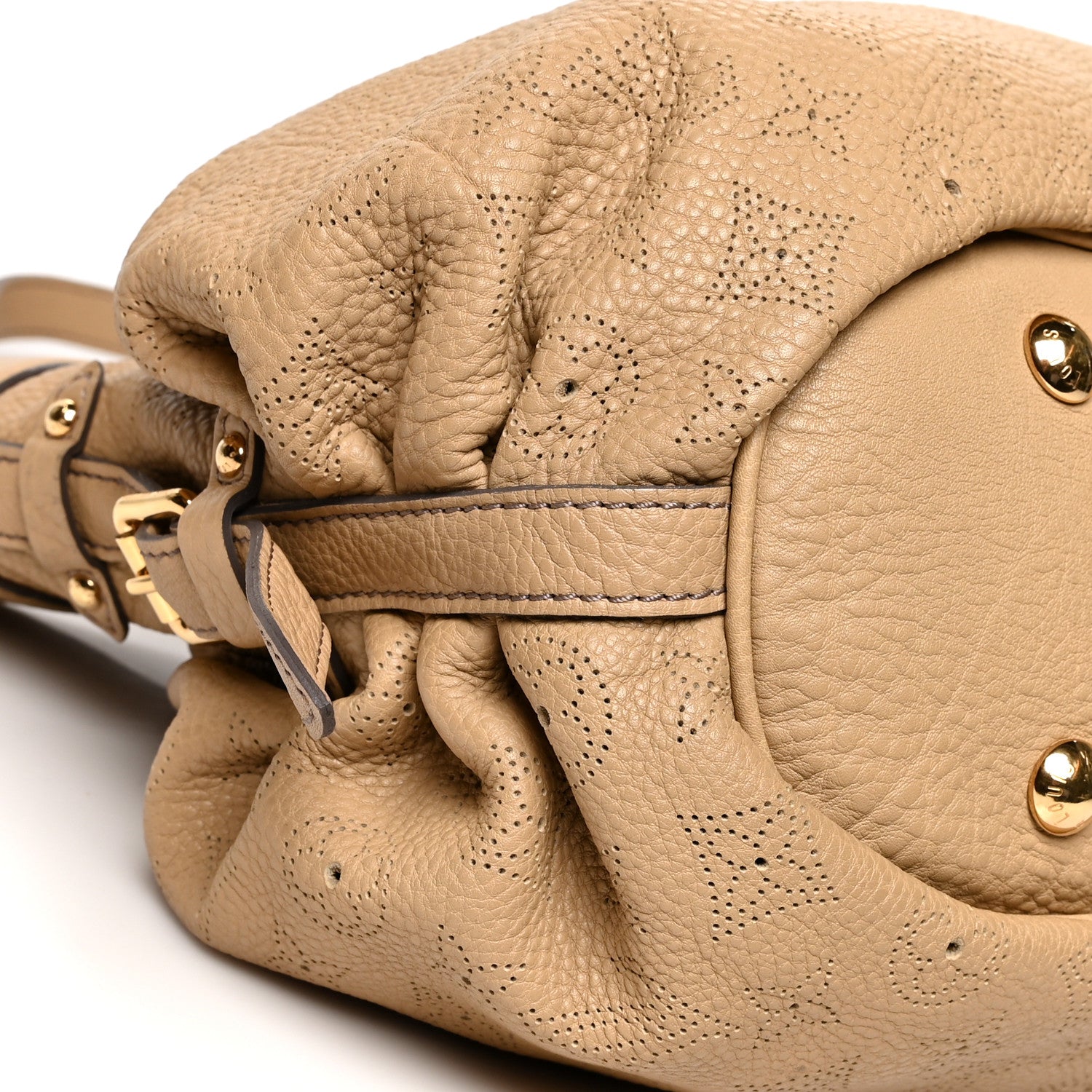 Louis Vuitton Mahina XS Biscuit 7 of 10