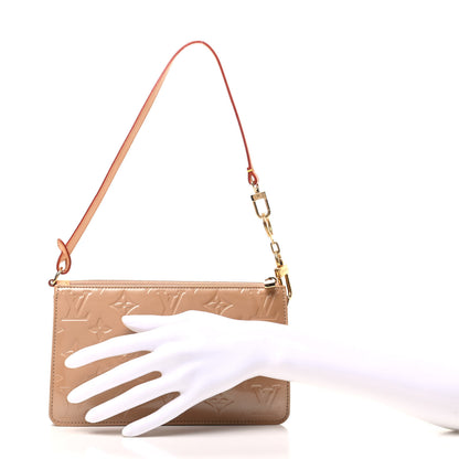 Louis Vuitton Vernis Lexington Pochette Noisette 2 of 8