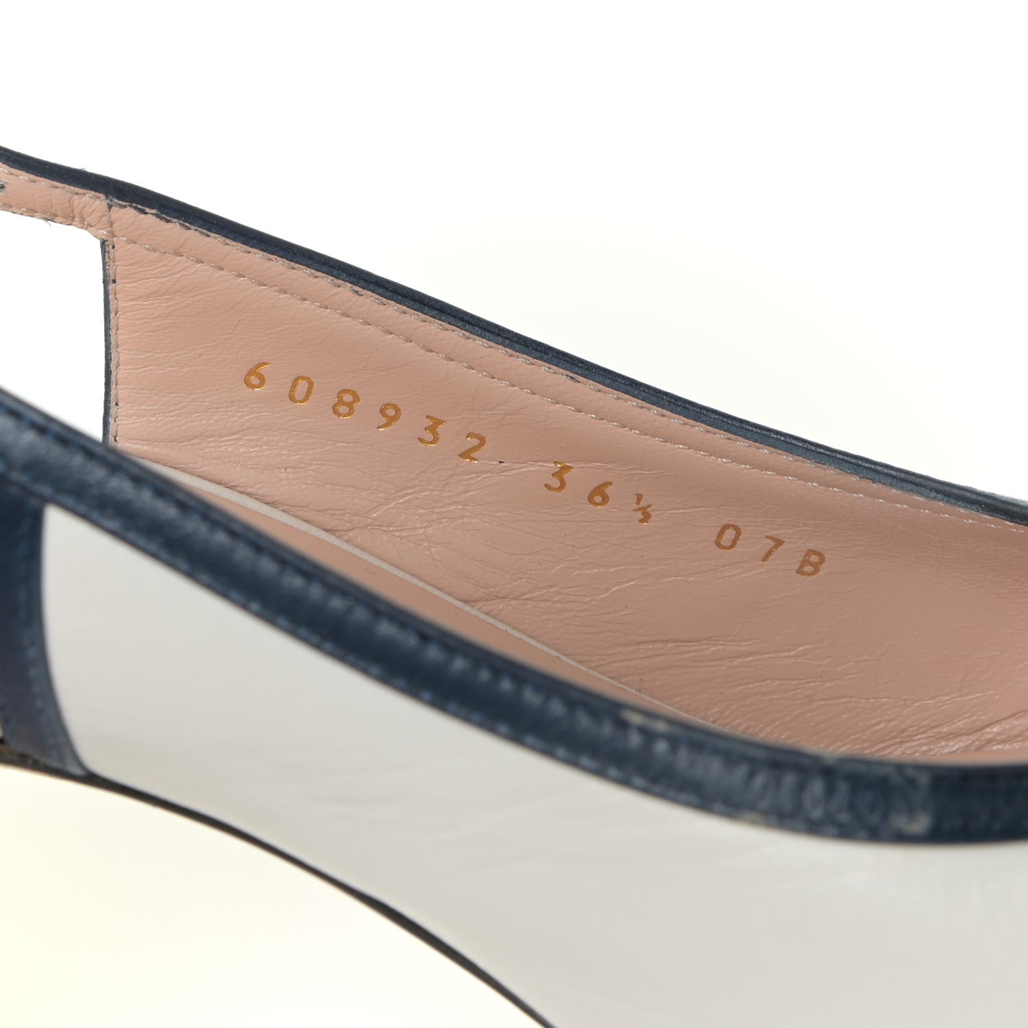 Gucci Malaga Kid Bow Bow Mid Heel Slingback Pumps 36.5 White Navy 12 of 16