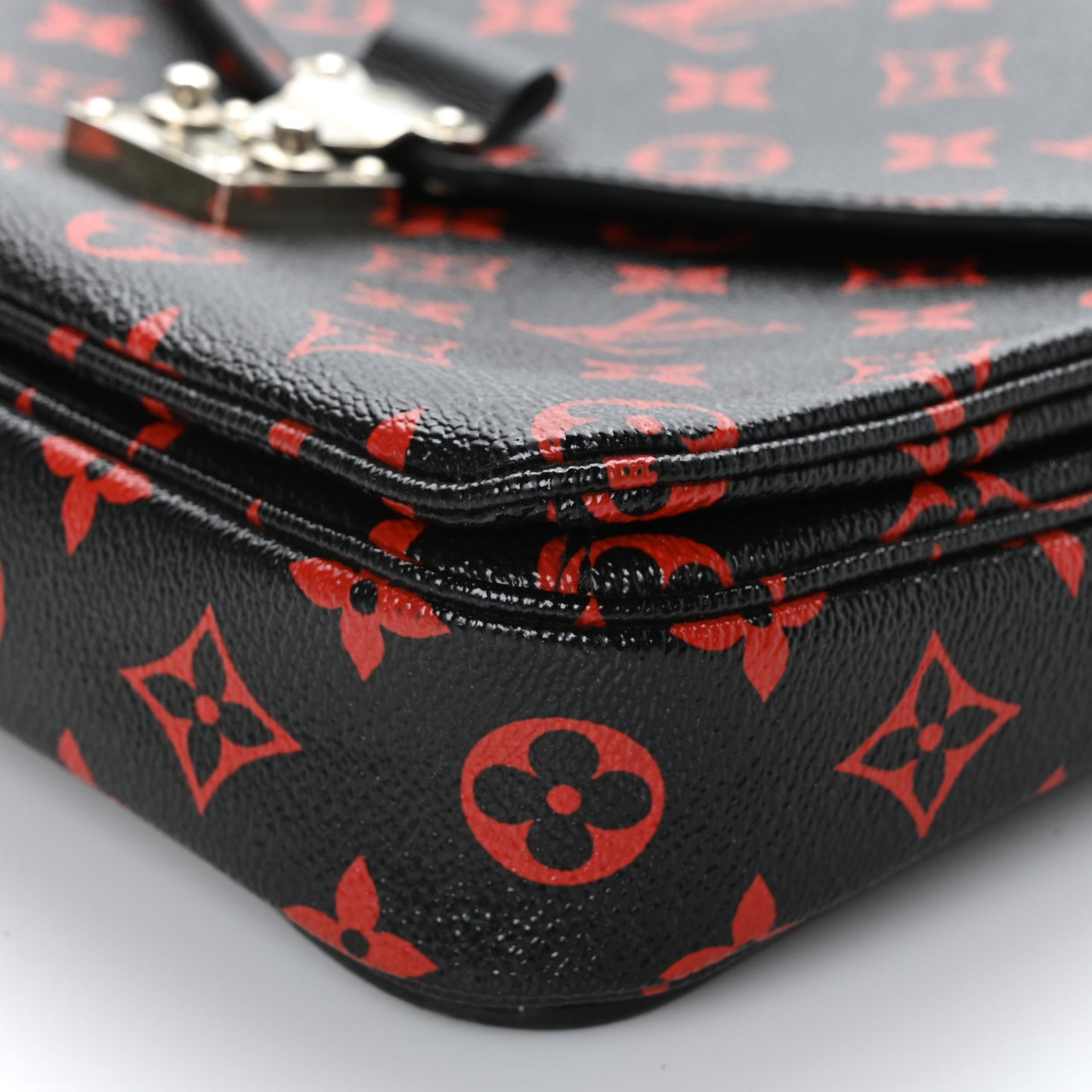 Monogram Infrarouge Pochette Metis