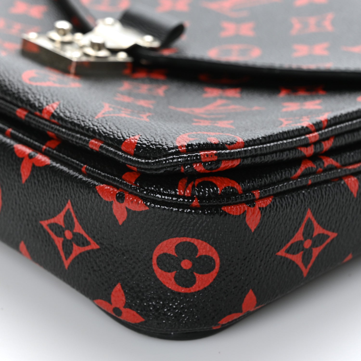 Louis Vuitton Monogram Infrarouge Pochette Metis 8 of 8