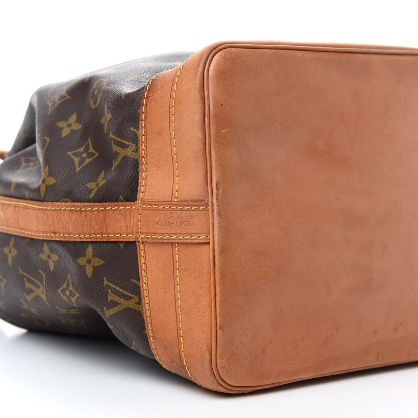 Monogram Noe