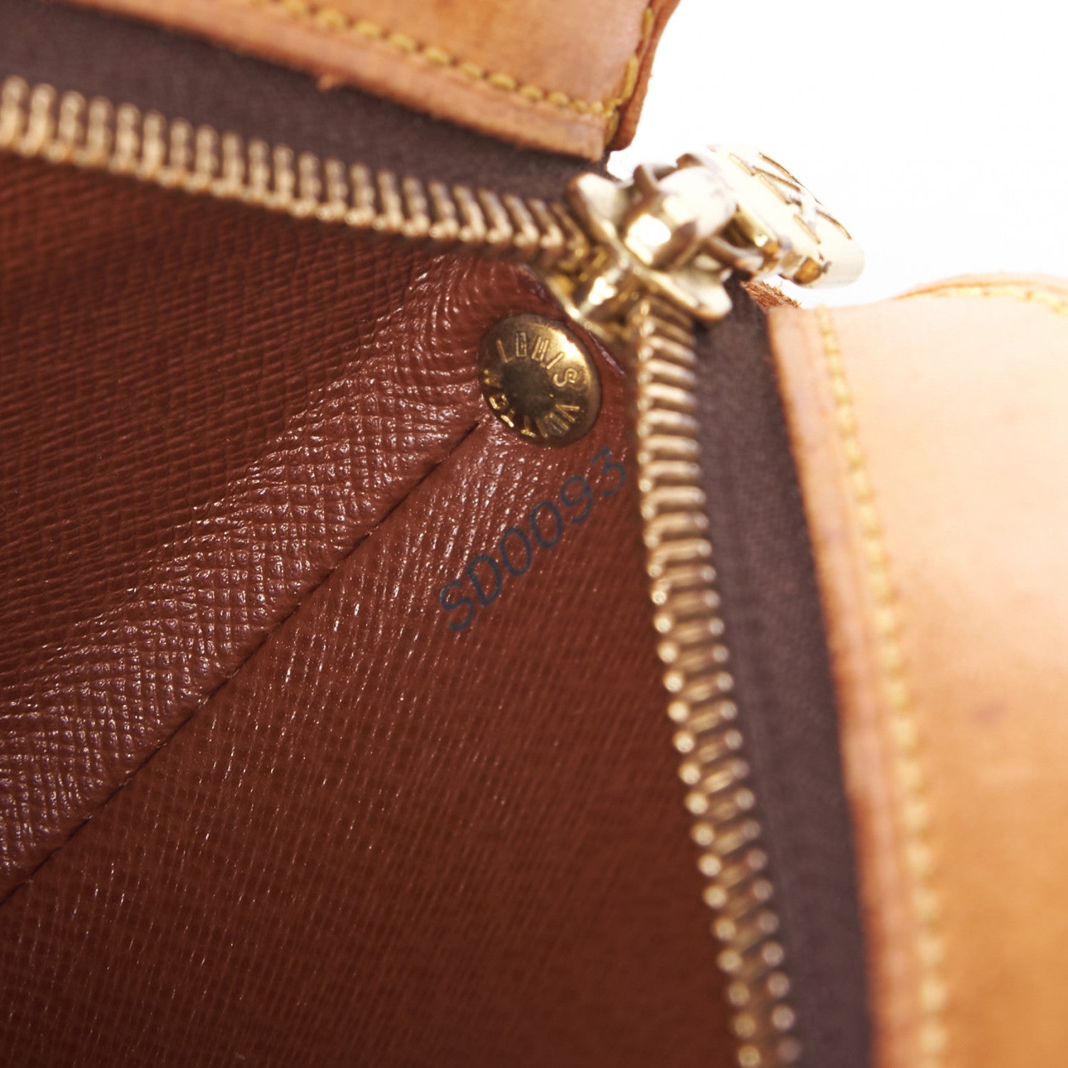 Louis Vuitton Monogram Drouot 7 of 7